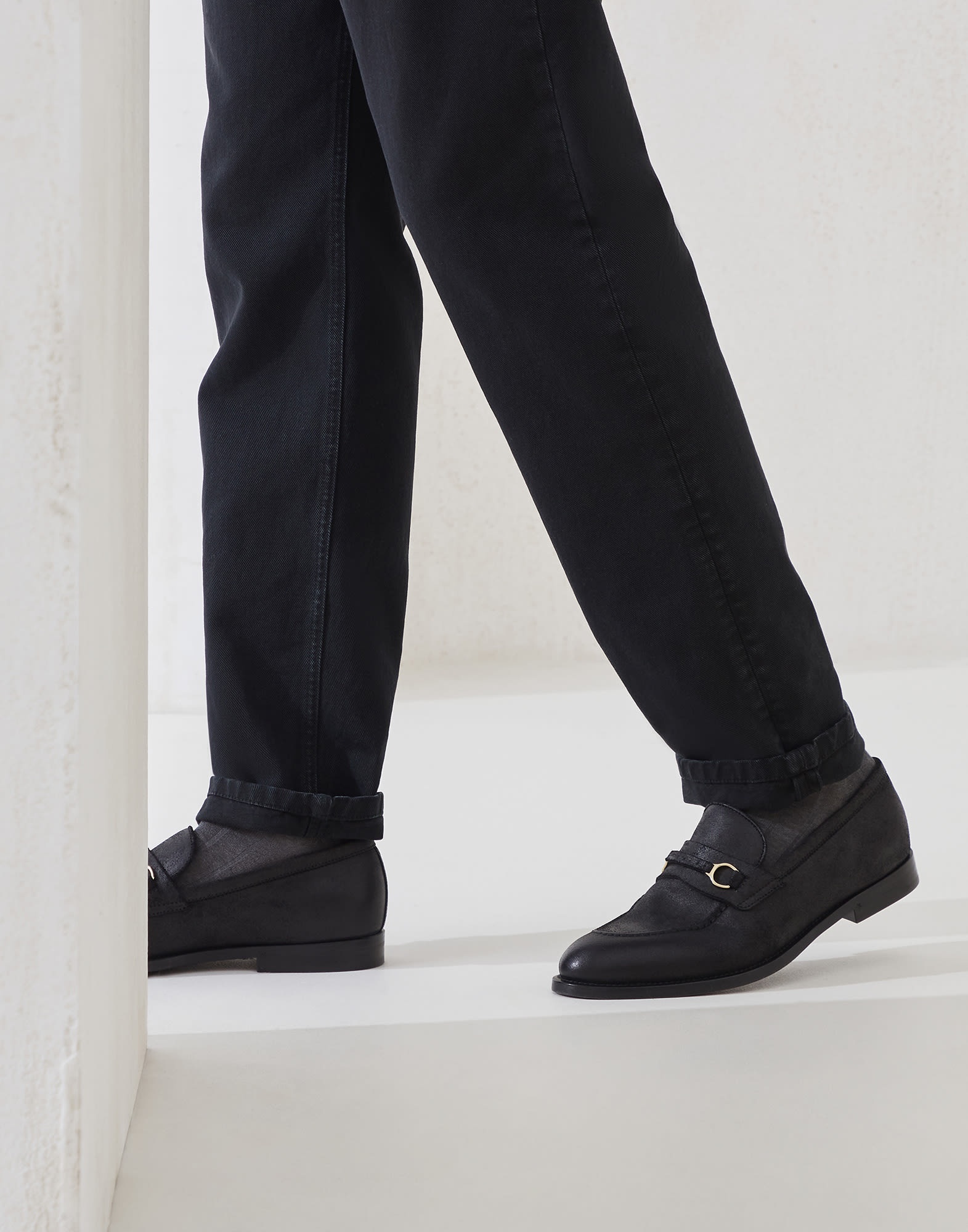 Oiled suede penny loafers with bit detail - 4
