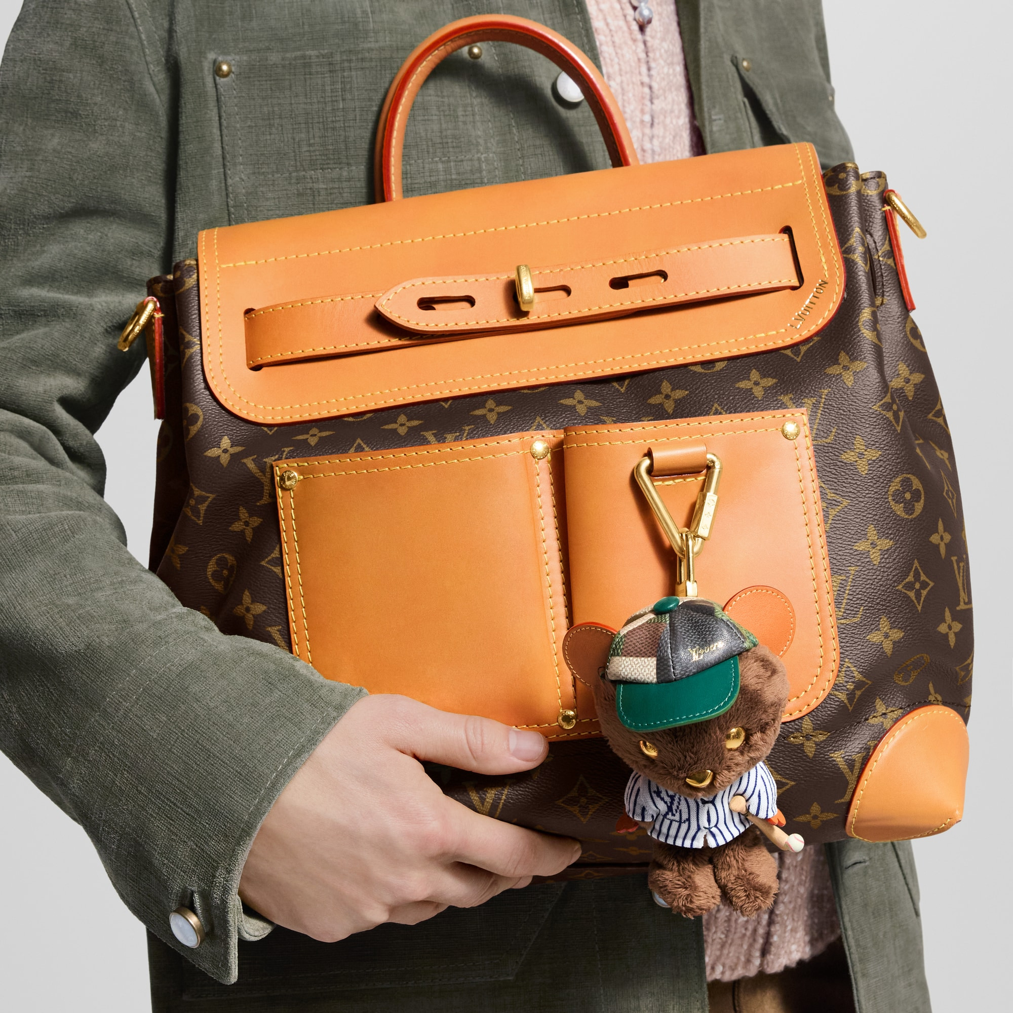 LV Louis Bear Bag Charm - 3