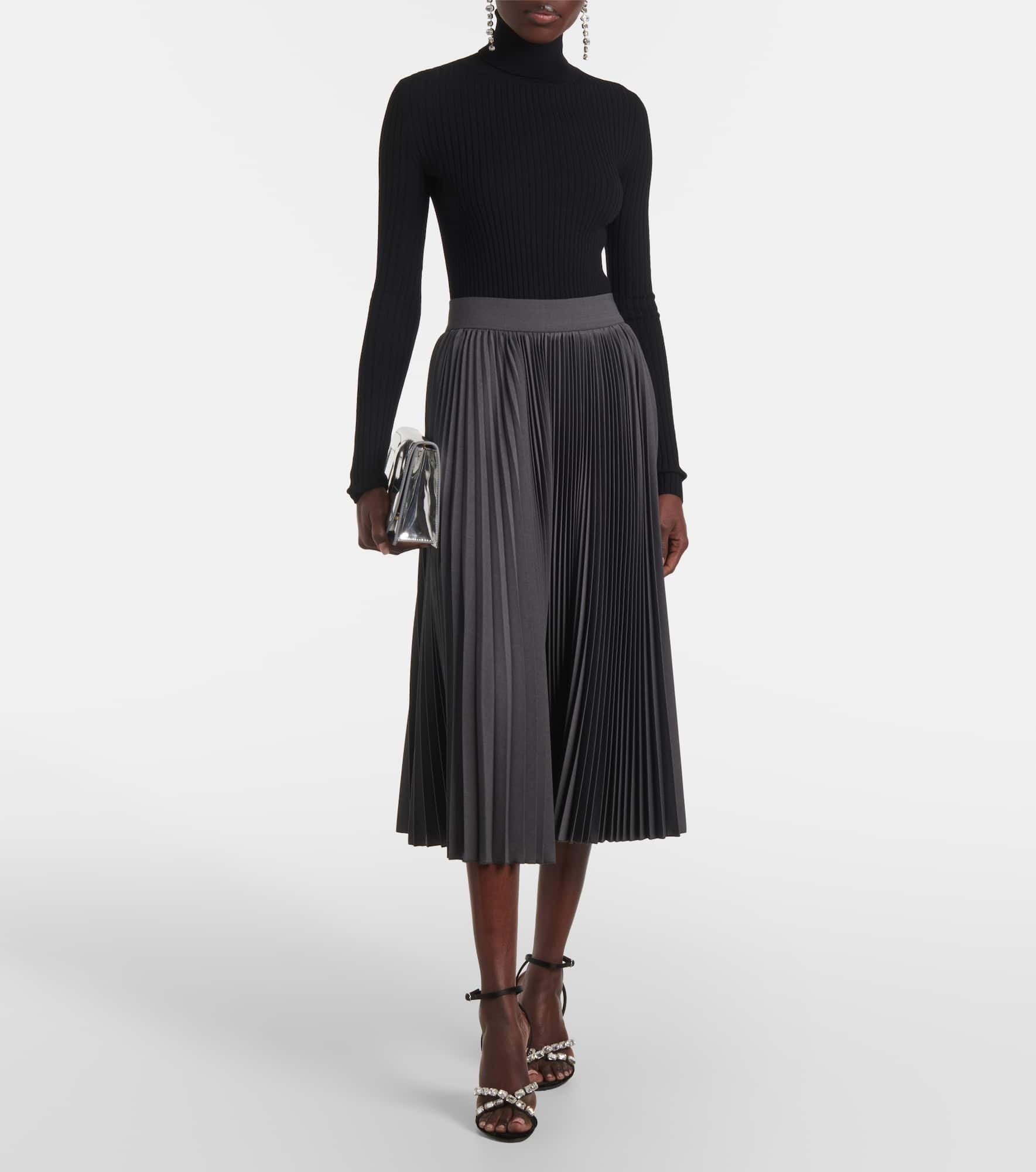 Wool-blend turtleneck sweater - 2