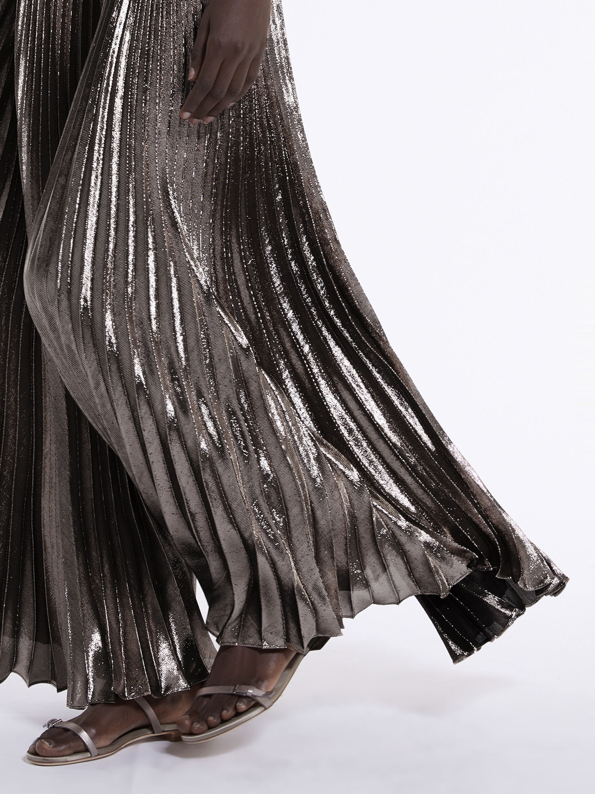 Max Mara PANTEON Wide pleated trousers in lamé silk | REVERSIBLE