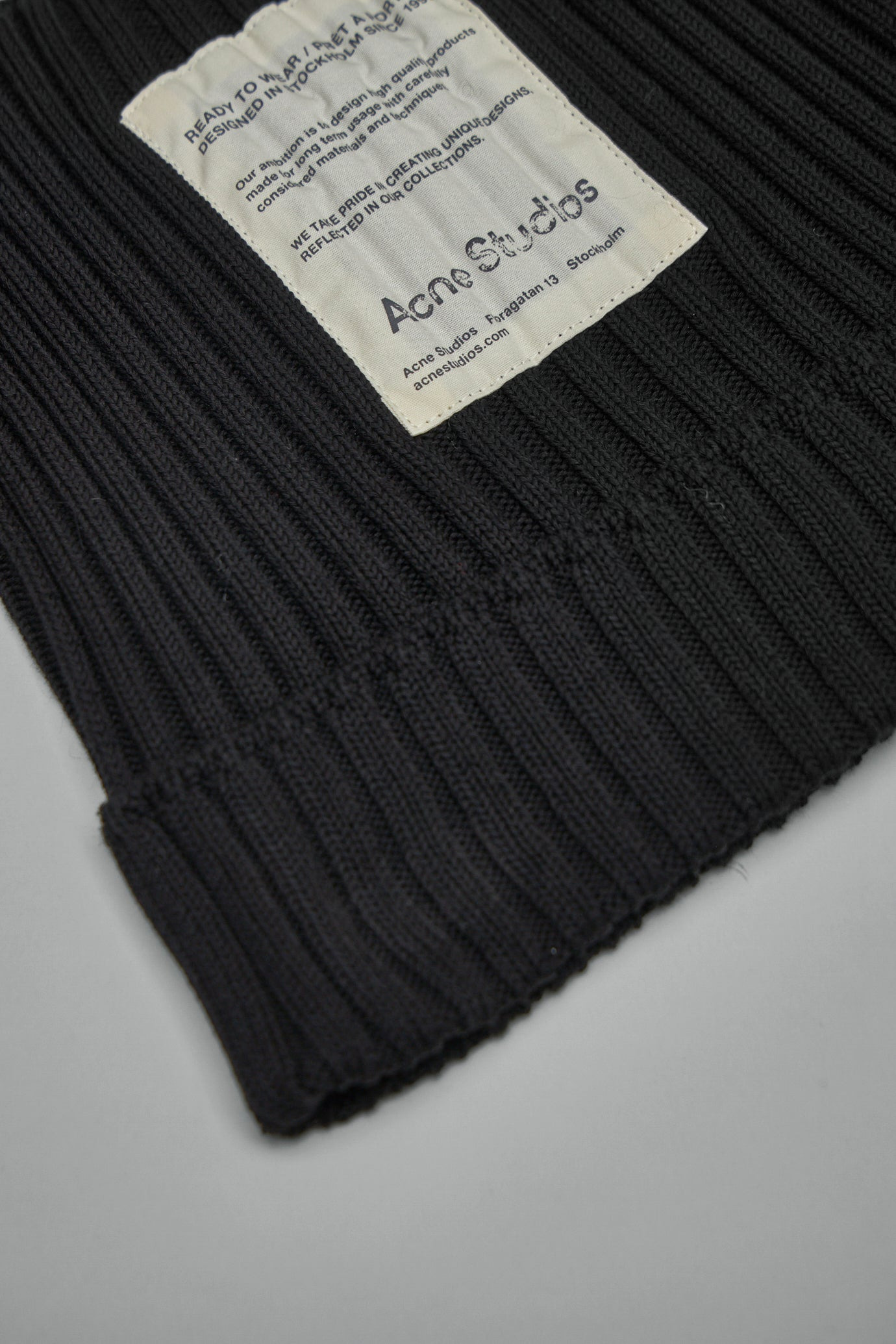 Ribbed Square Beanie - 4