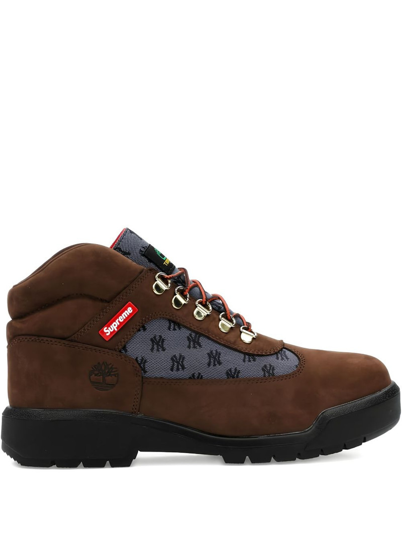x Supreme Field boots - 1