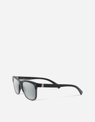 Dolce & Gabbana DG Monogram sunglasses outlook