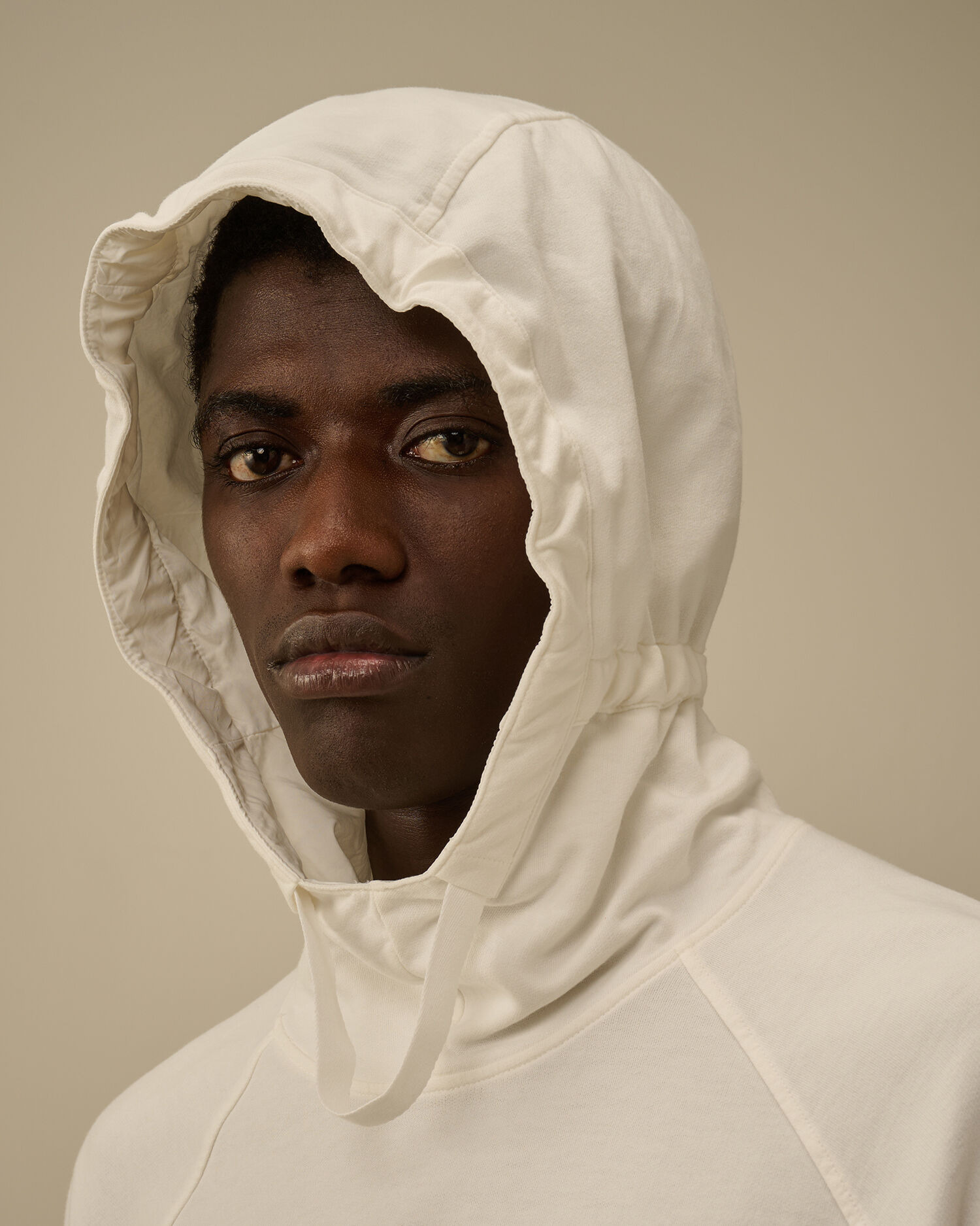 Light Fleece Hooded Lens Sweatshirt - 6