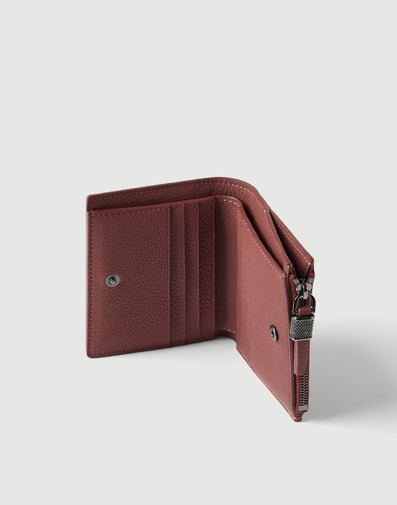 Grained calfskin compact wallet with shiny zipper pull 5