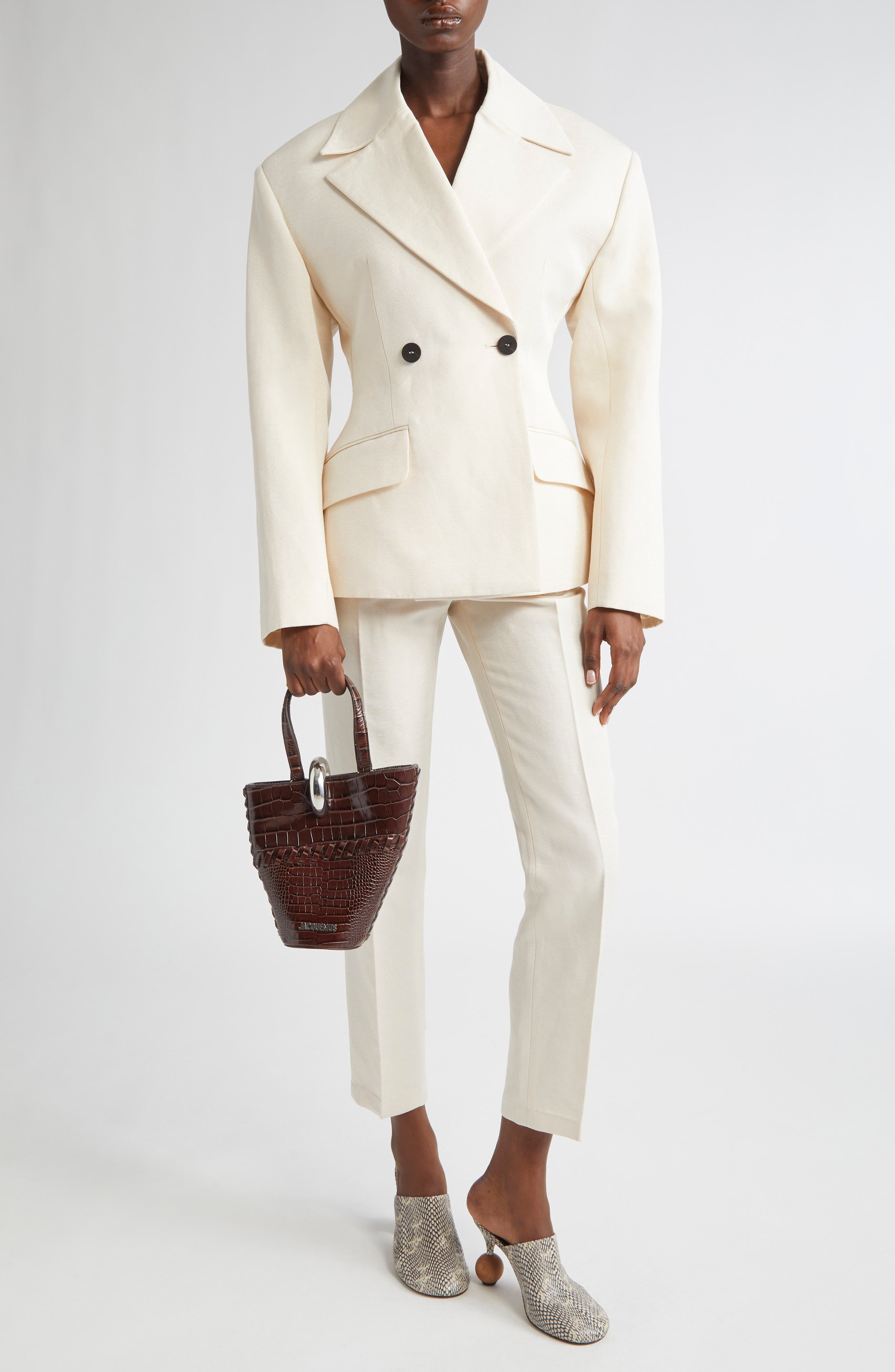 Jacquemus The Norma Double Breasted Hourglass Blazer in Light Beige at Nordstrom - 2