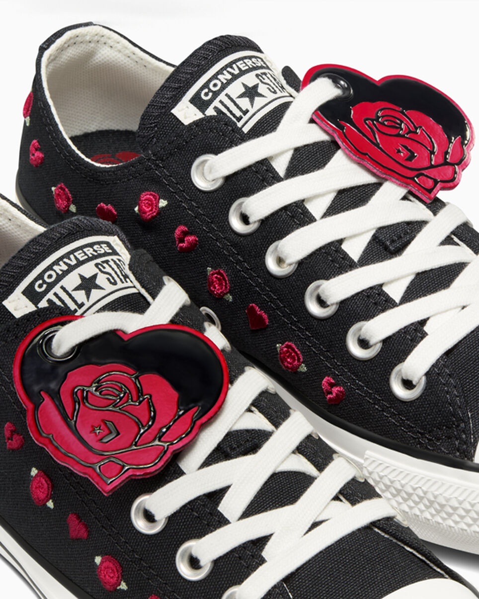 Chuck Taylor All Star Valentine's Day - 9