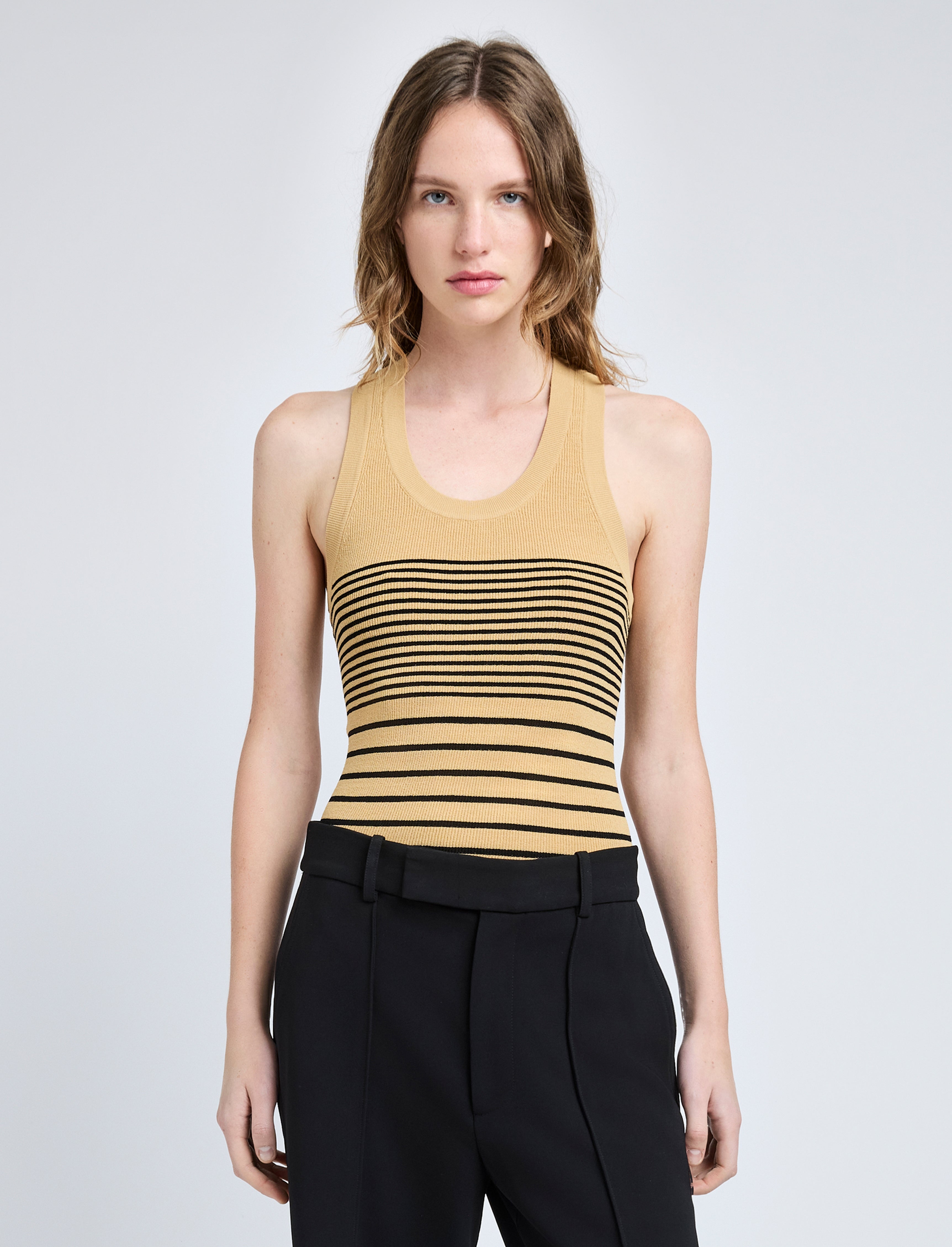 Roberts Top in Matte Viscose Rib - 2