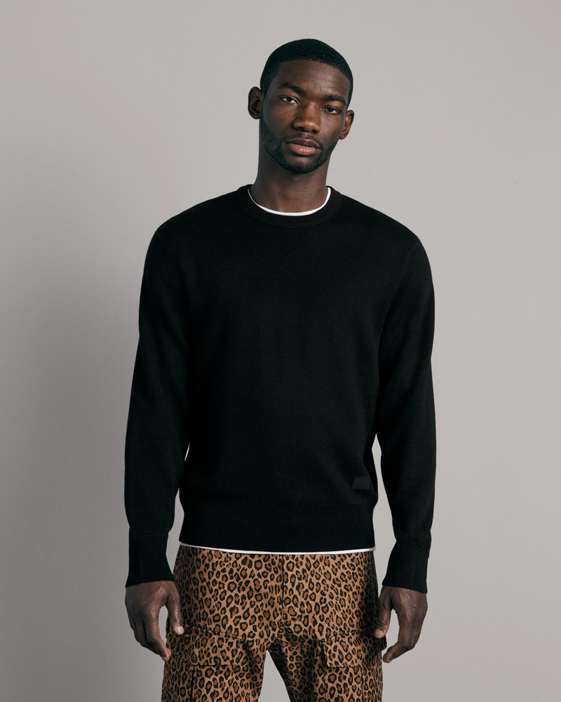 York Merino Crew
Classic Fit Sweater 2