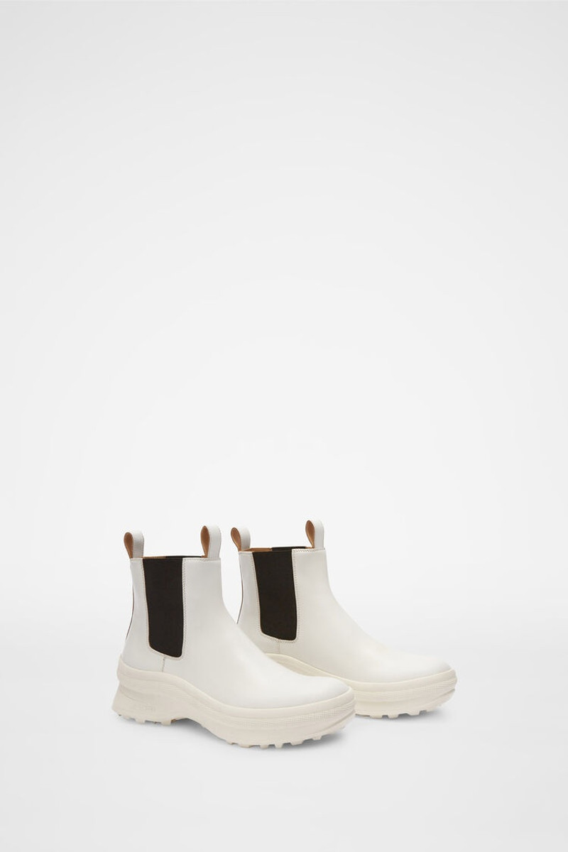 Chelsea Boots 3
