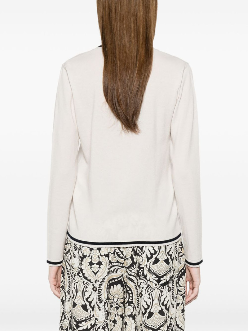 V-neck cardigan 4