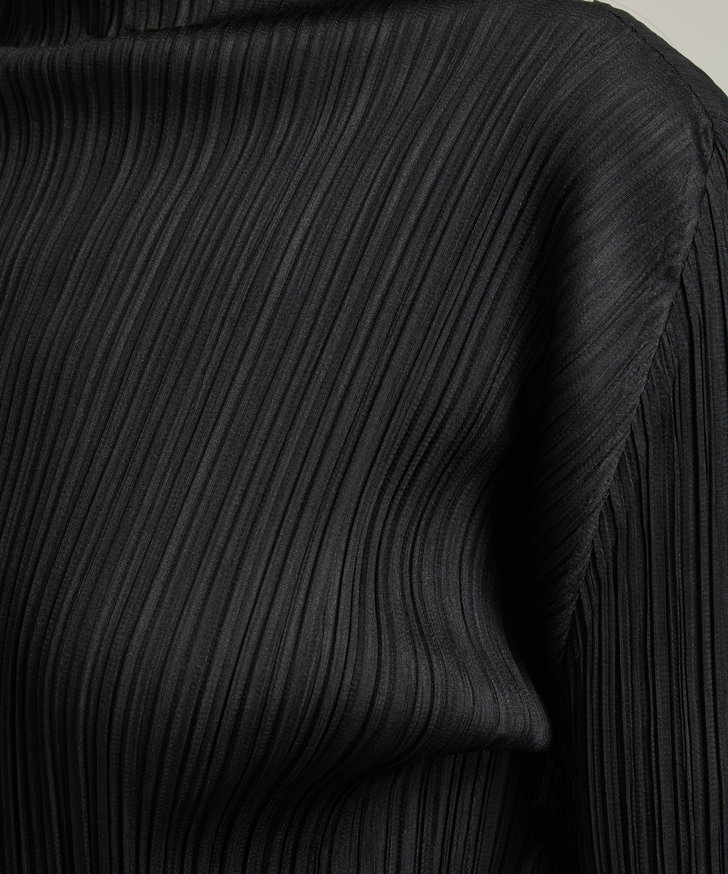 MONTHLY COLOURS NOVEMBER Pleated Black Top - 5