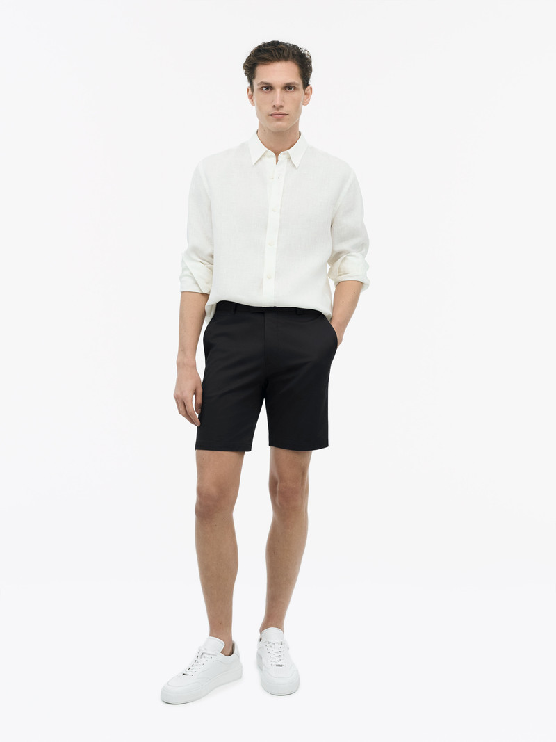 TIGER OF SWEDEN Tenut Chino Shorts outlook