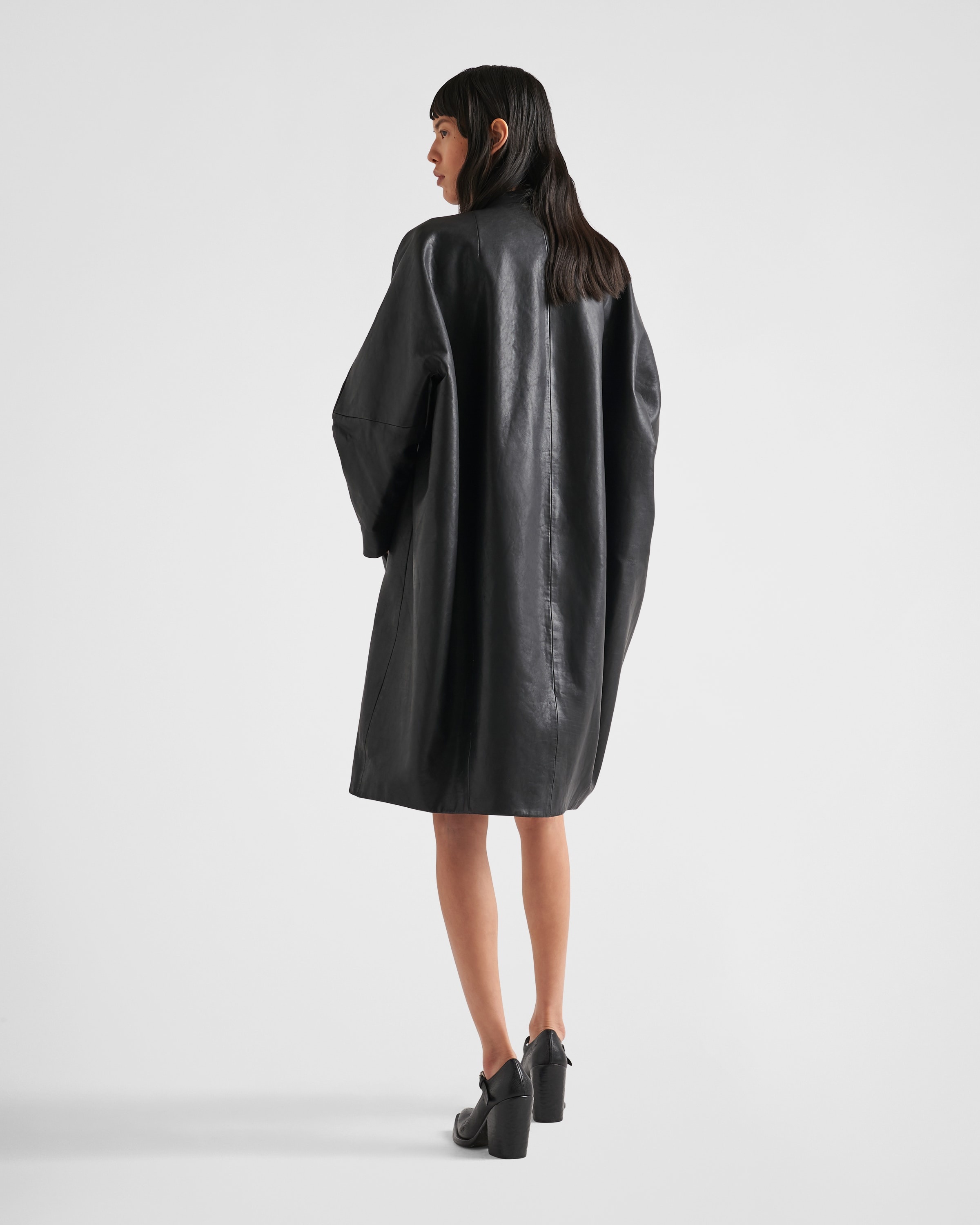 Leather coat - 5