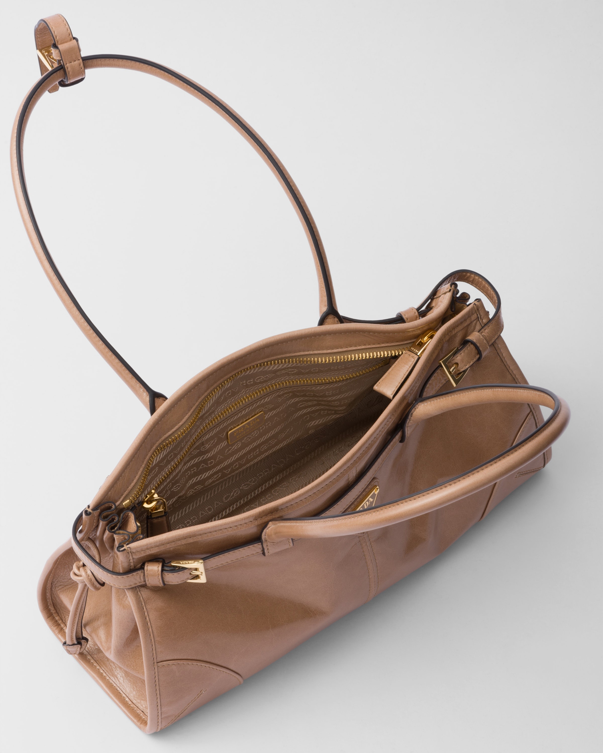 Medium leather handbag - 5