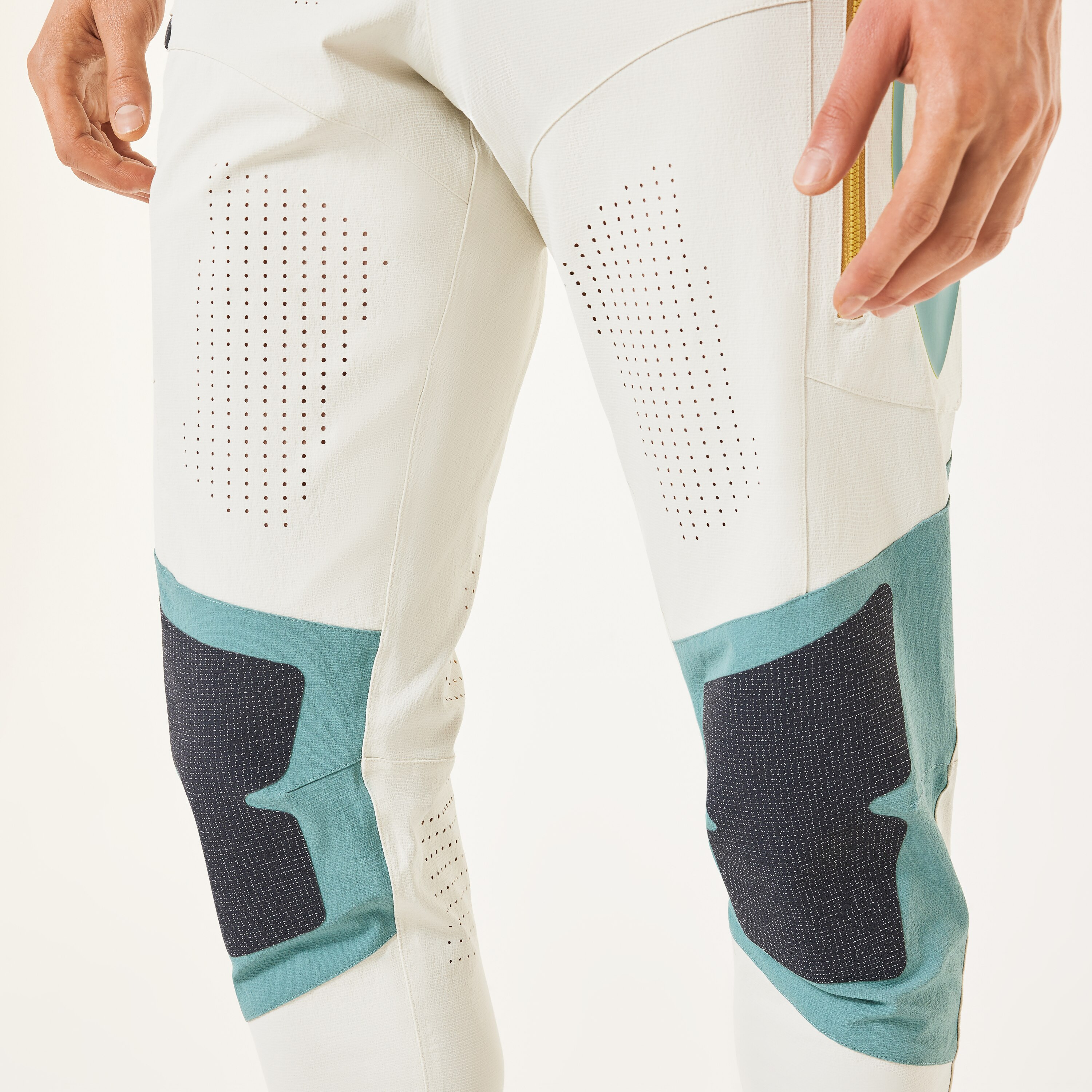 Seeker Edge Pant - 7