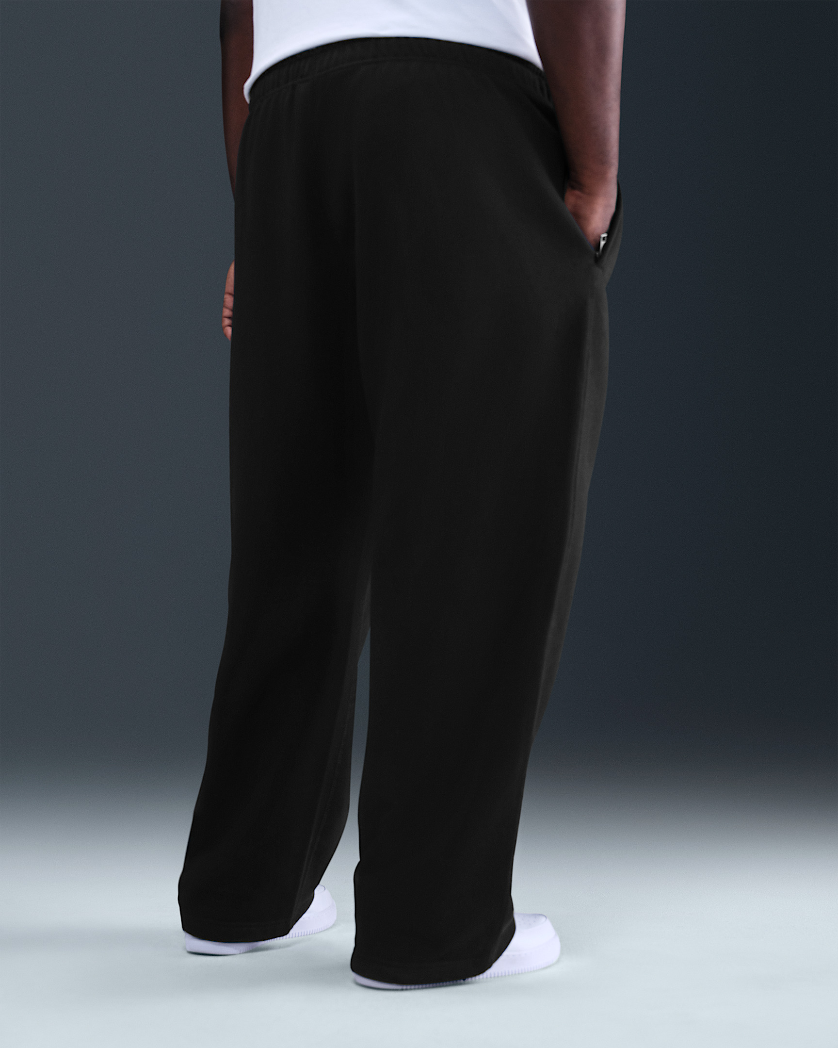 Nike Solo Swoosh Men's Fleece Open-Hem Pants - 9