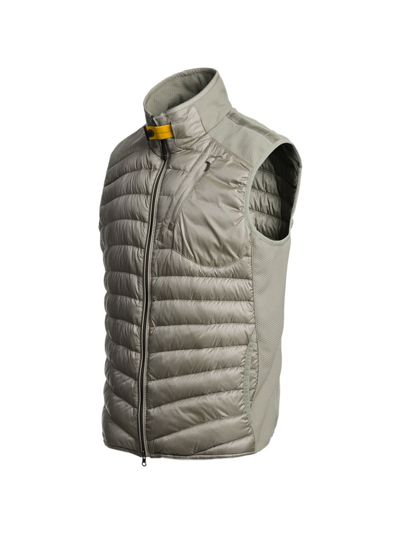 zip-fastening quilted gilet 3