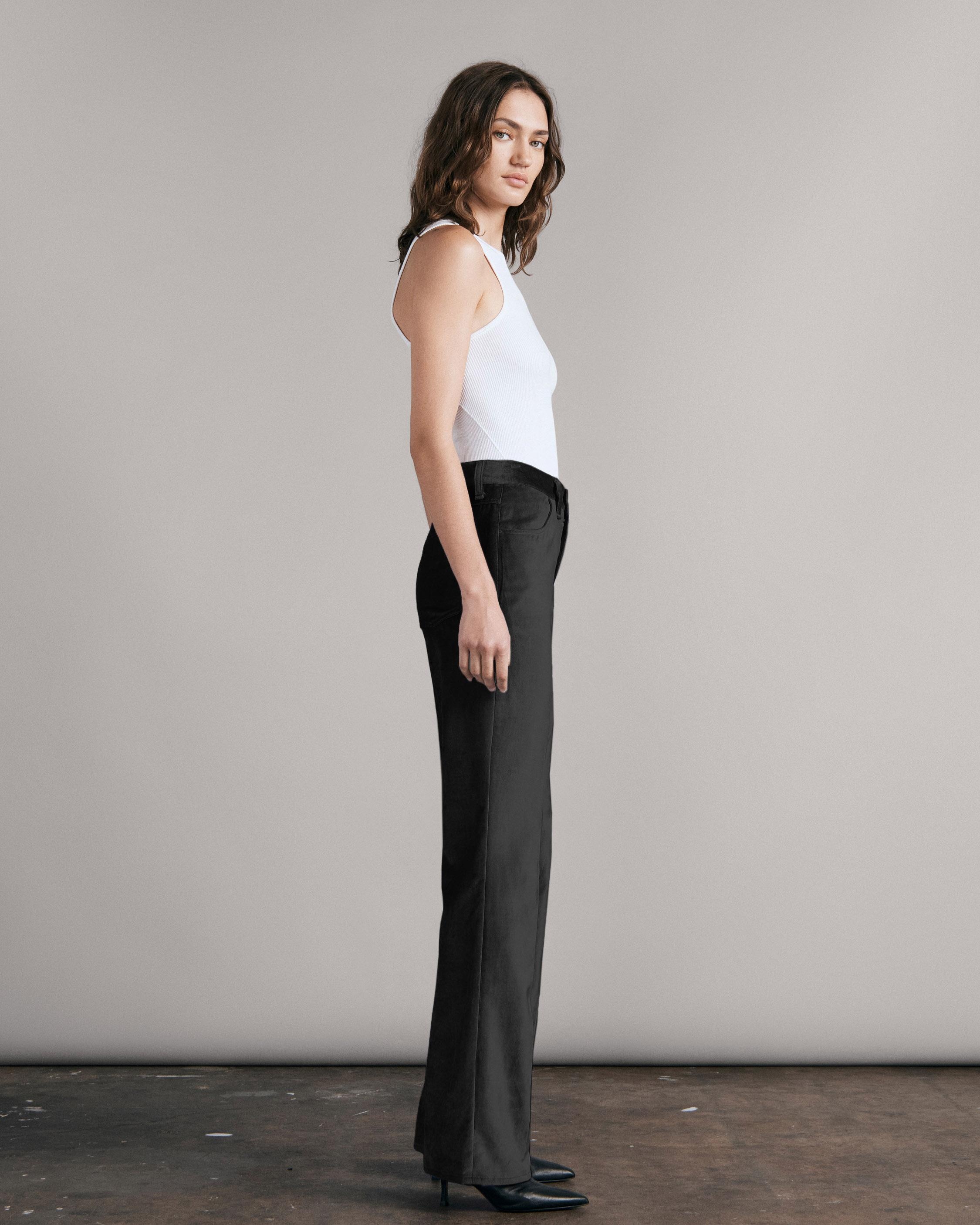 Jacey Velvet Pant
Classic Fit Pant - 4