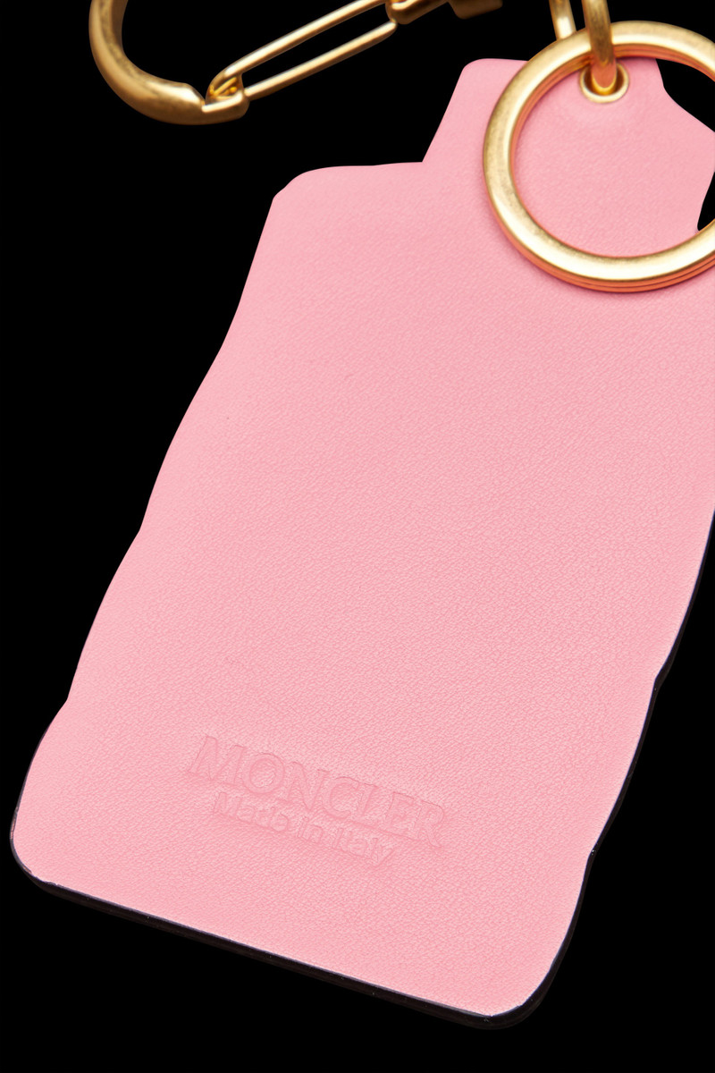 Vest-Shaped Key Ring 4