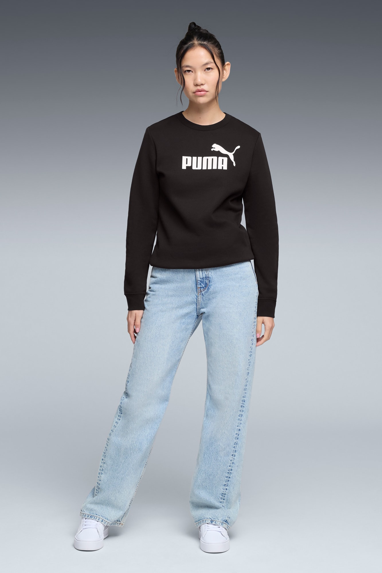 Essentials No. 1 Logo Women's Crew Sweater - 5