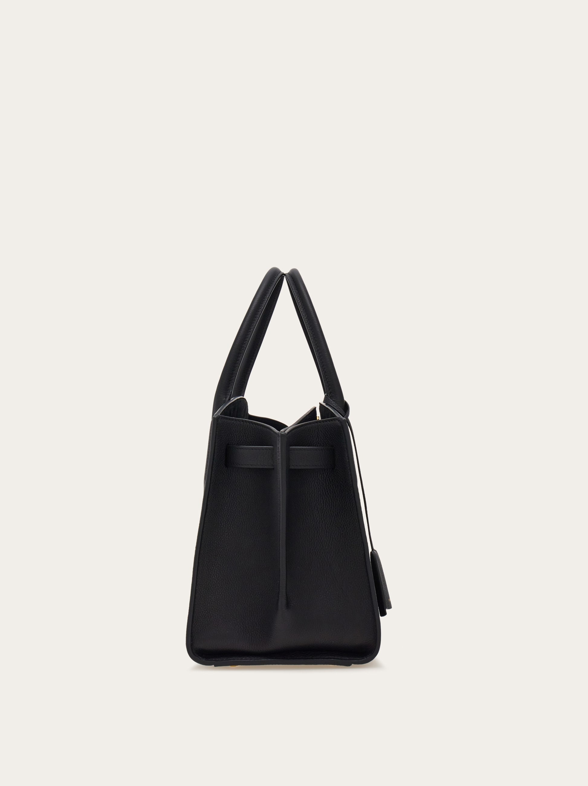 New Ferragamo Studio soft bag (L) - 4