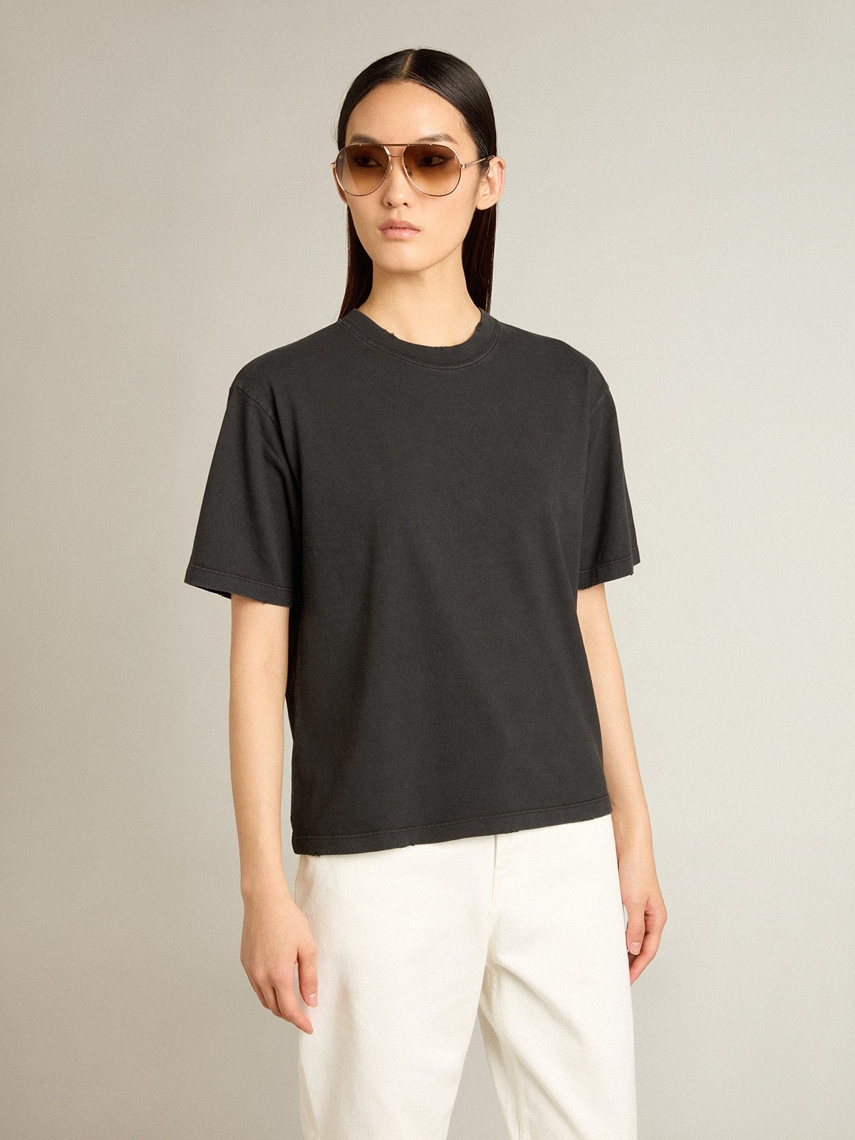 T-shirt in washed black with reverse logo on the back - Boxy fit - 2