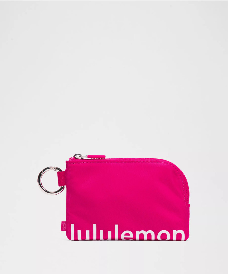 Clippable Card Pouch 1