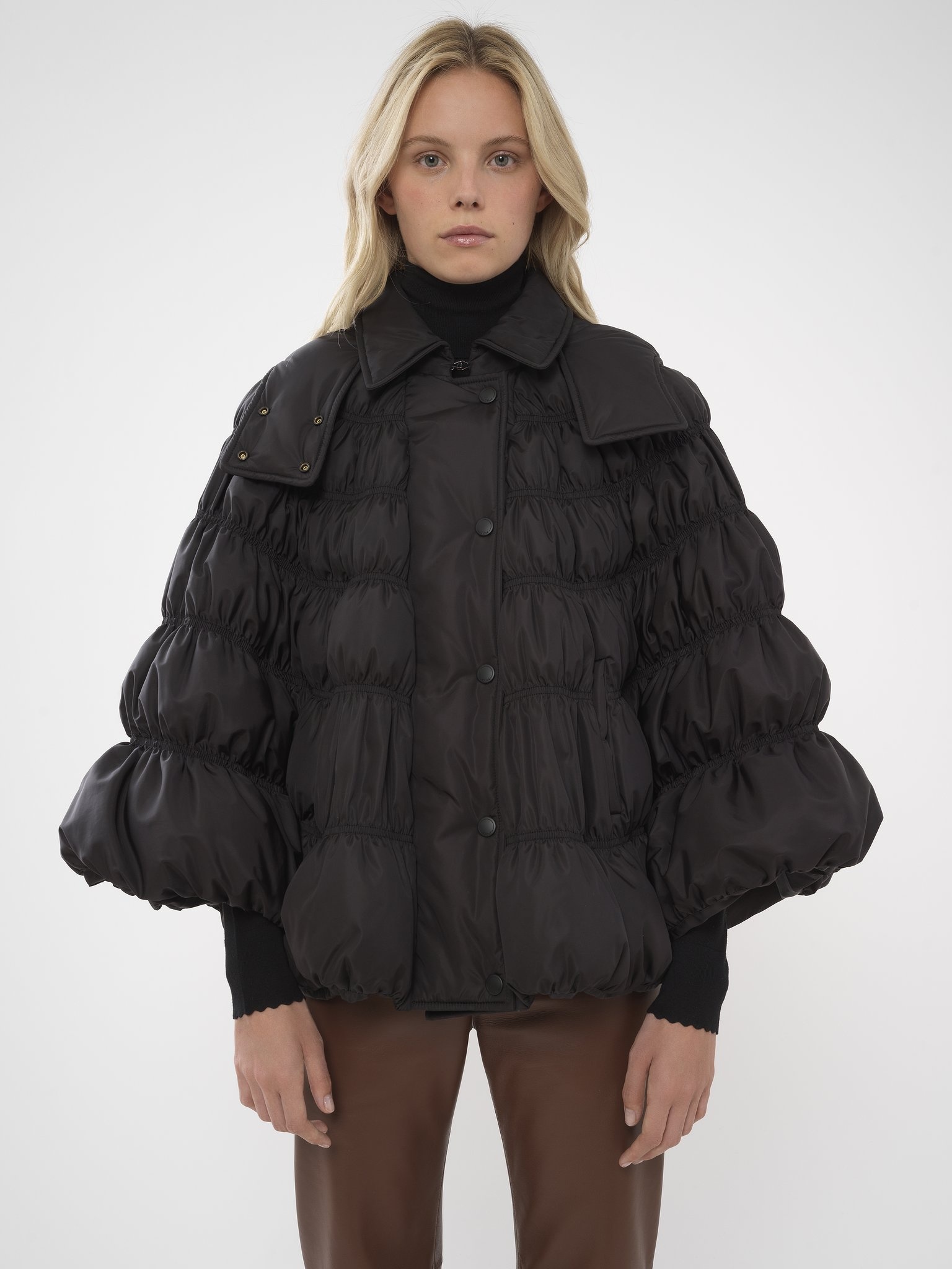 SHORT PUFFER CAPE COAT - 7