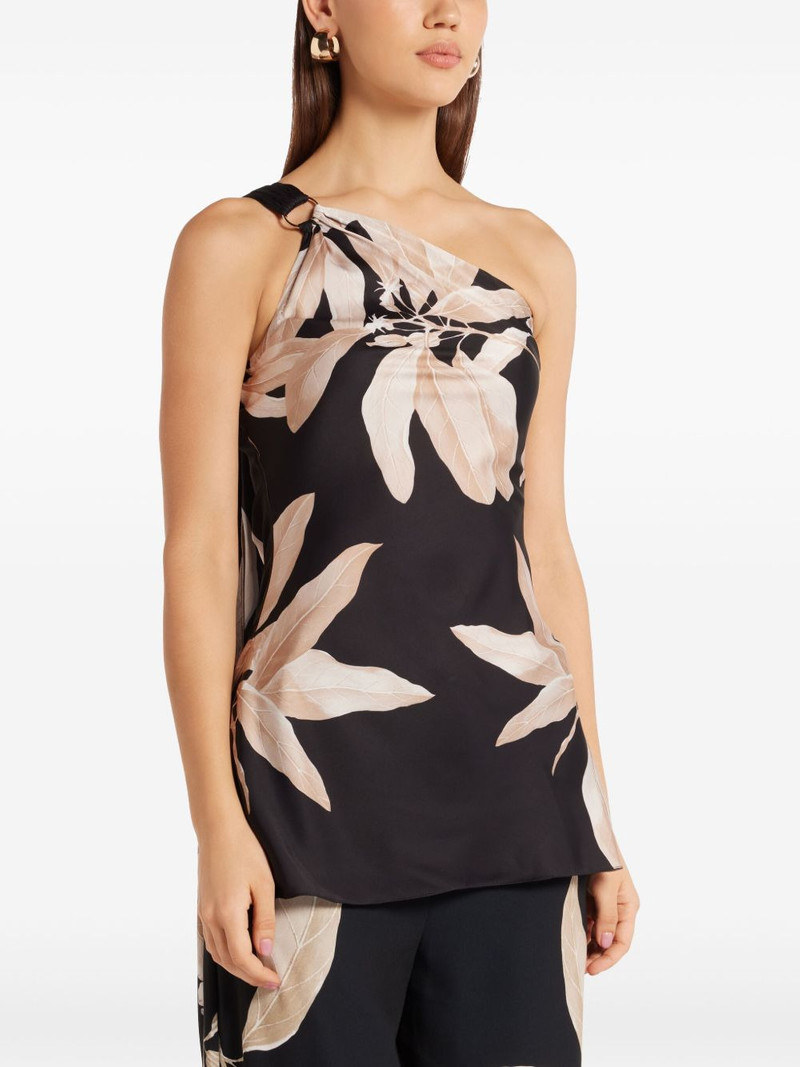 floral-print top 3