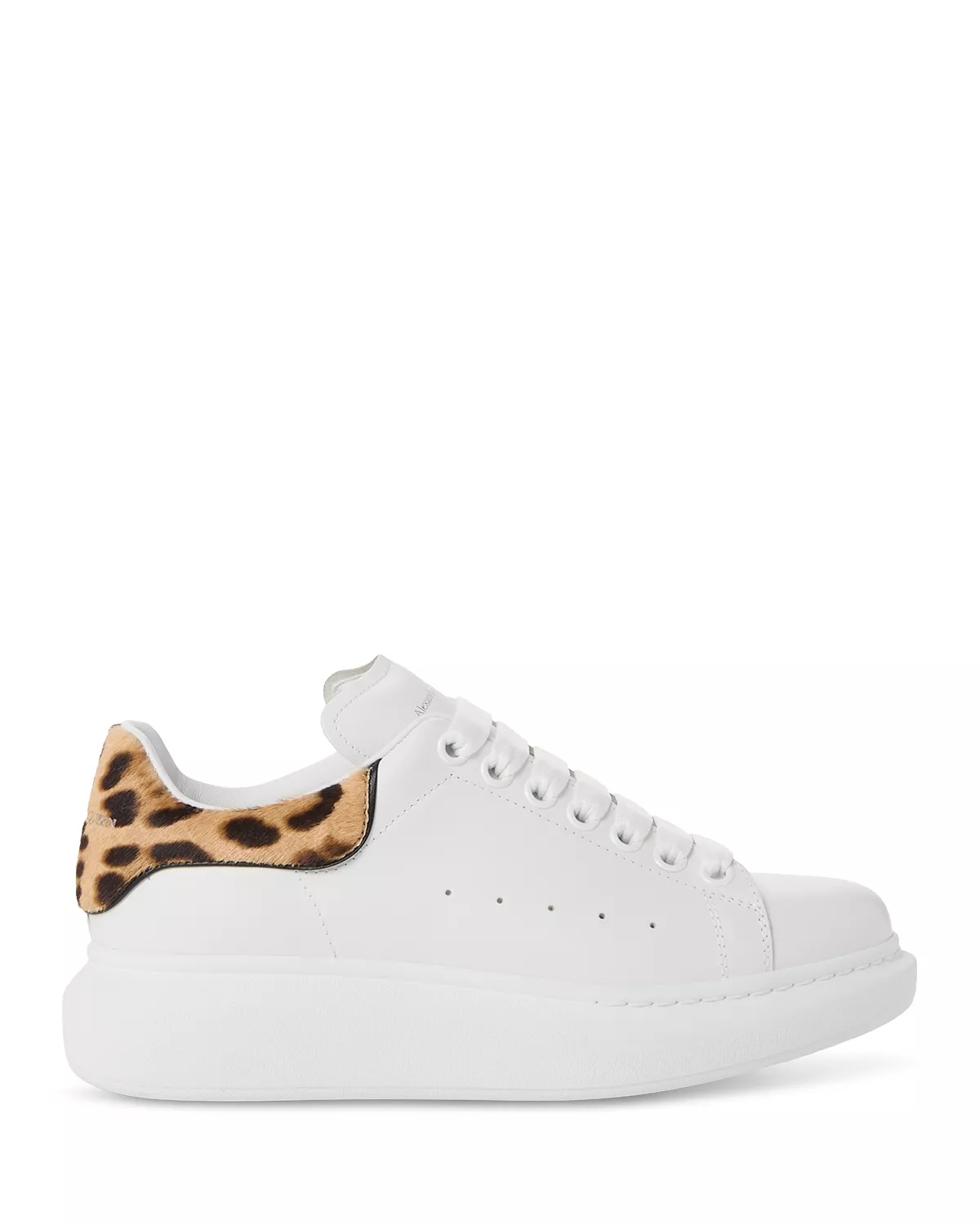 Women's Leather Low Top Sneakers - 3