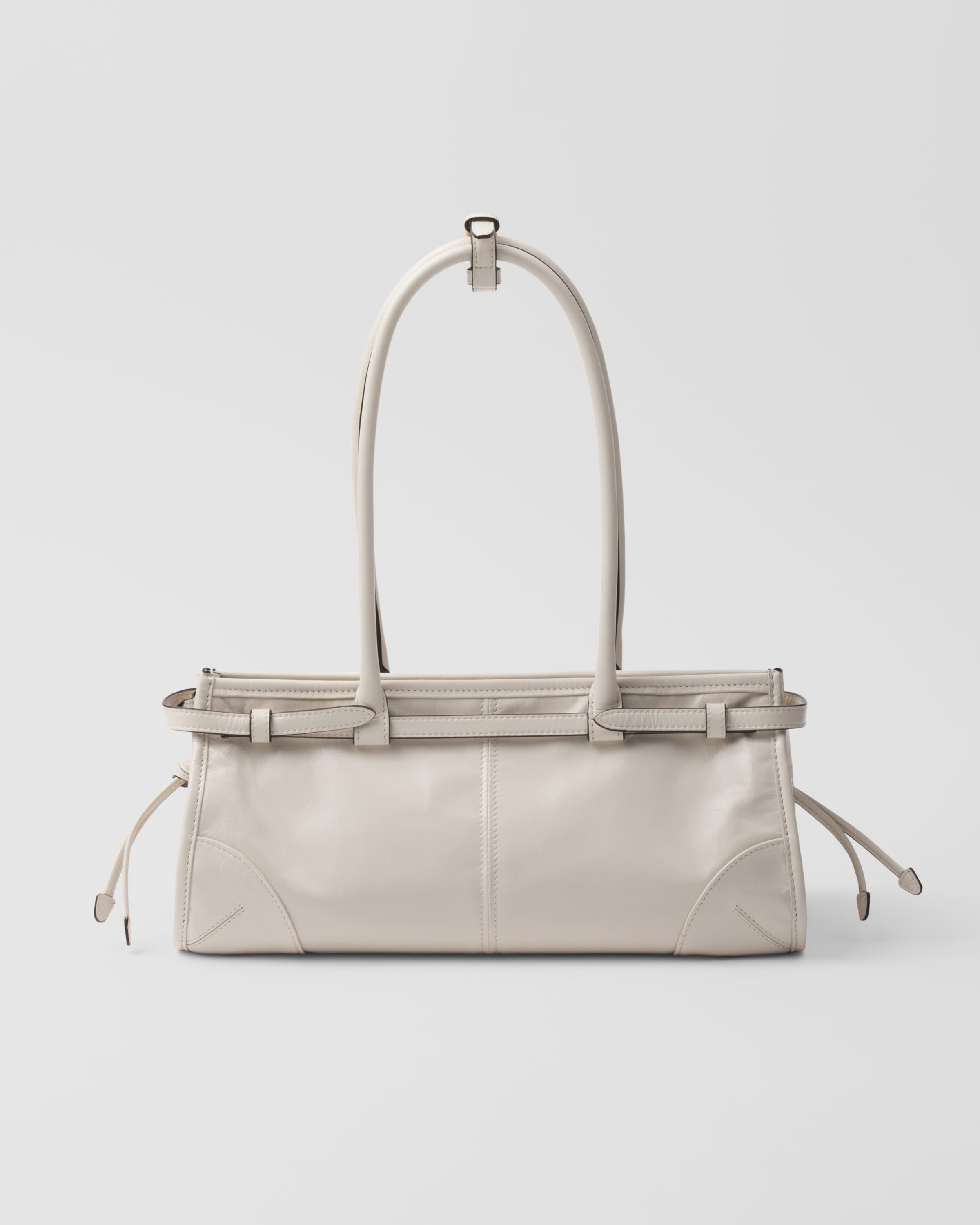 Medium leather handbag - 3