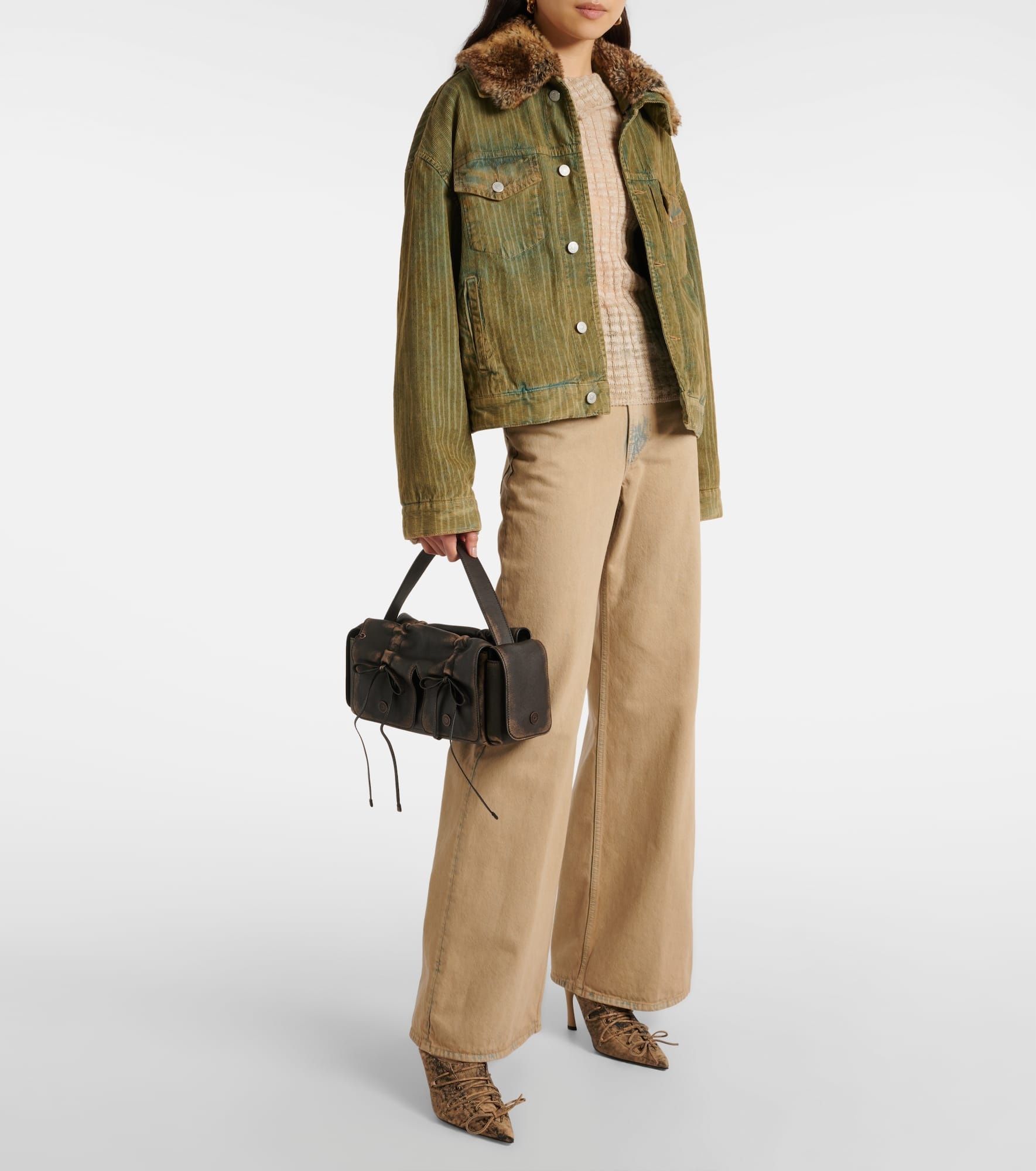 Multipocket leather shoulder bag - 5
