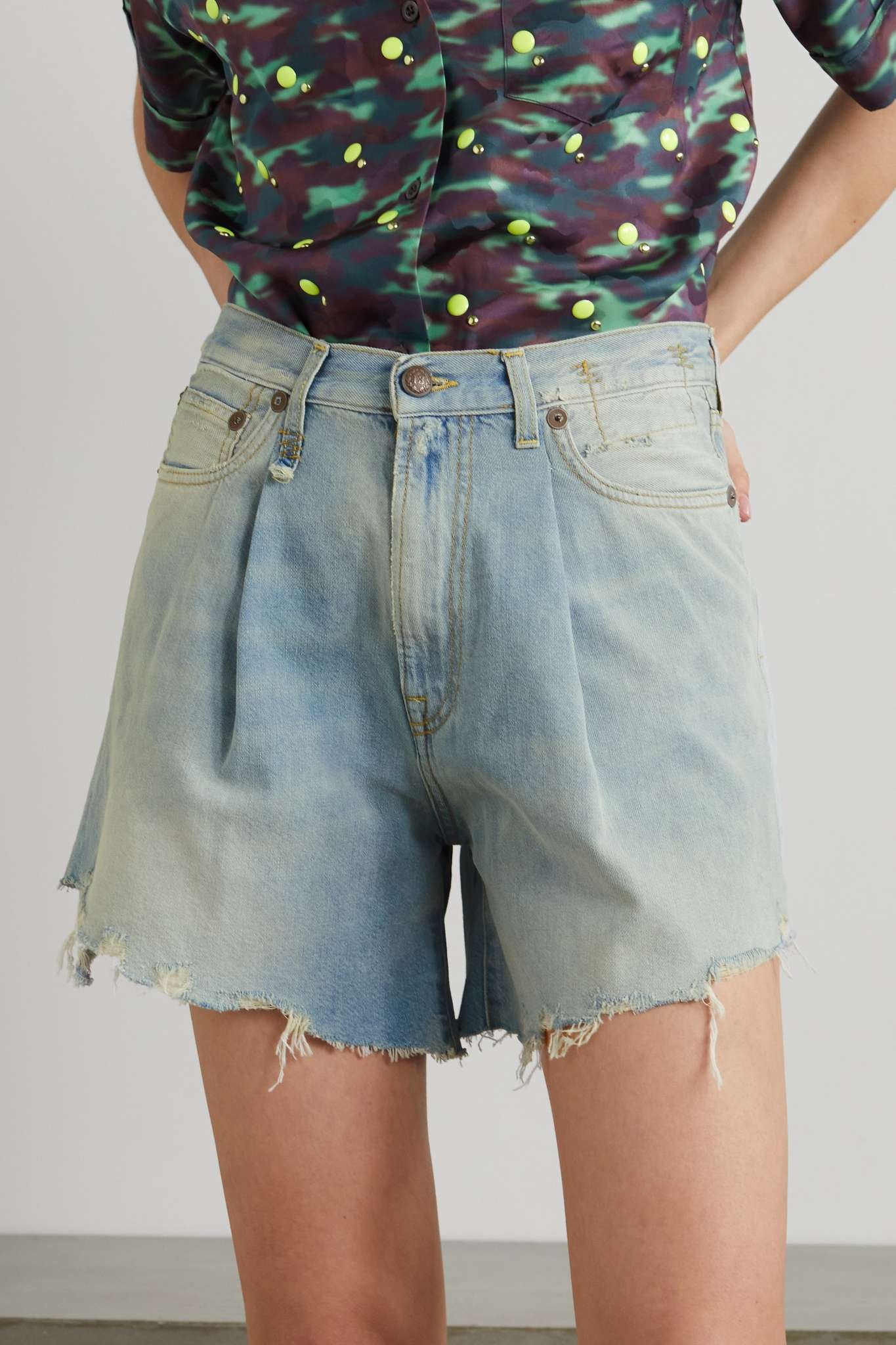 Damon distressed pleated denim shorts - 3