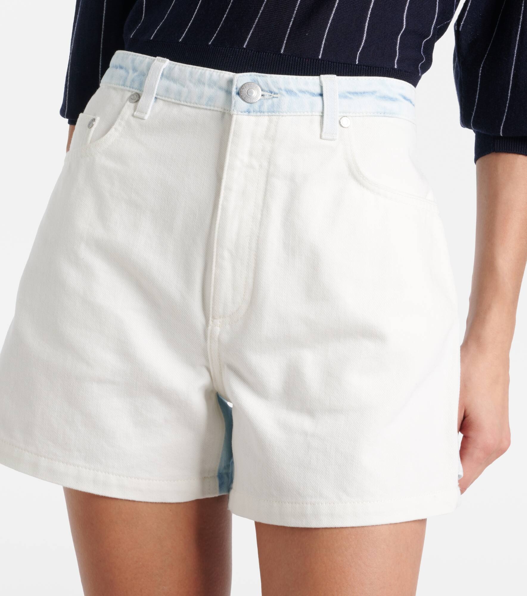 Mid-rise denim shorts - 4
