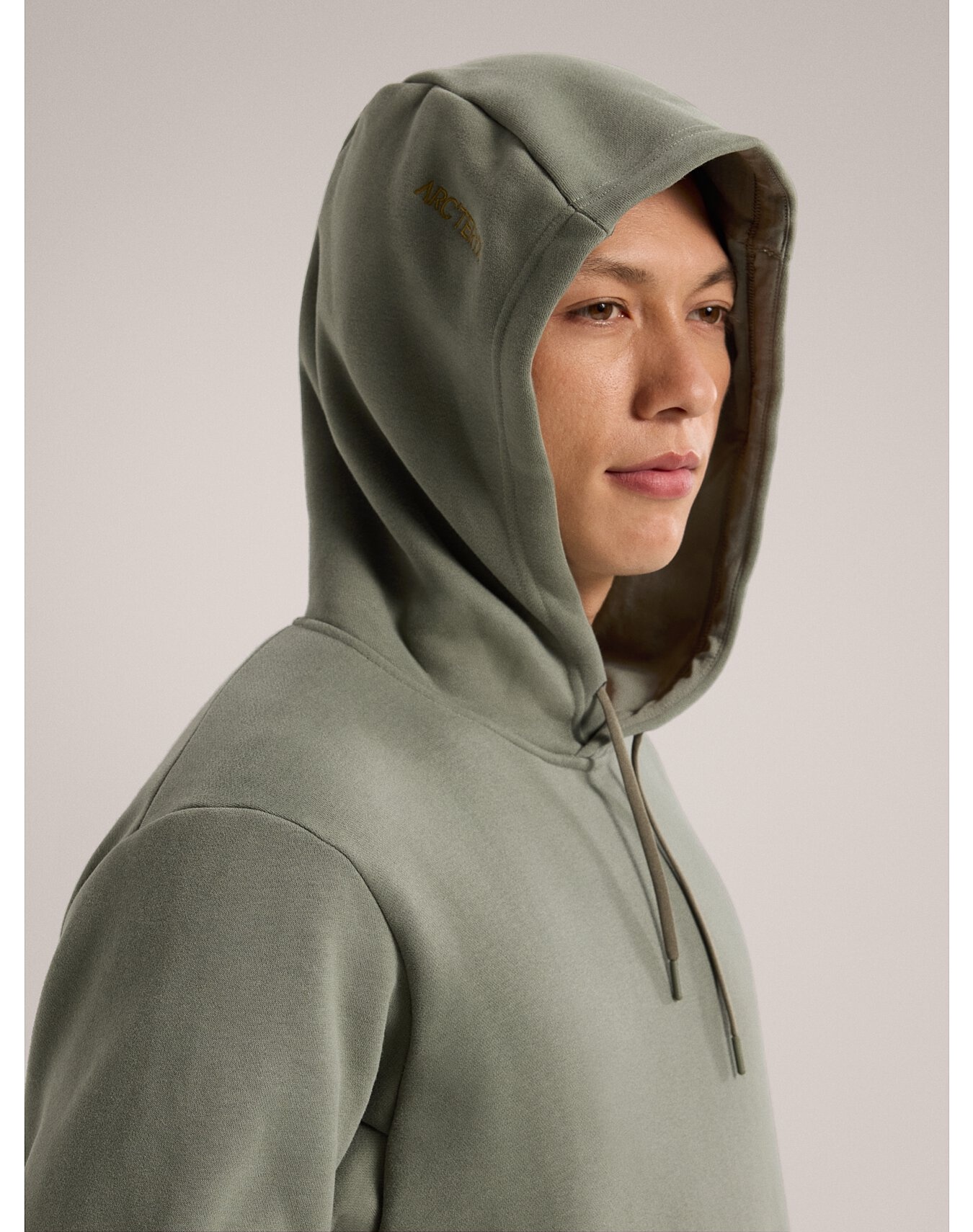 Emblem Fleece Hoody - 7