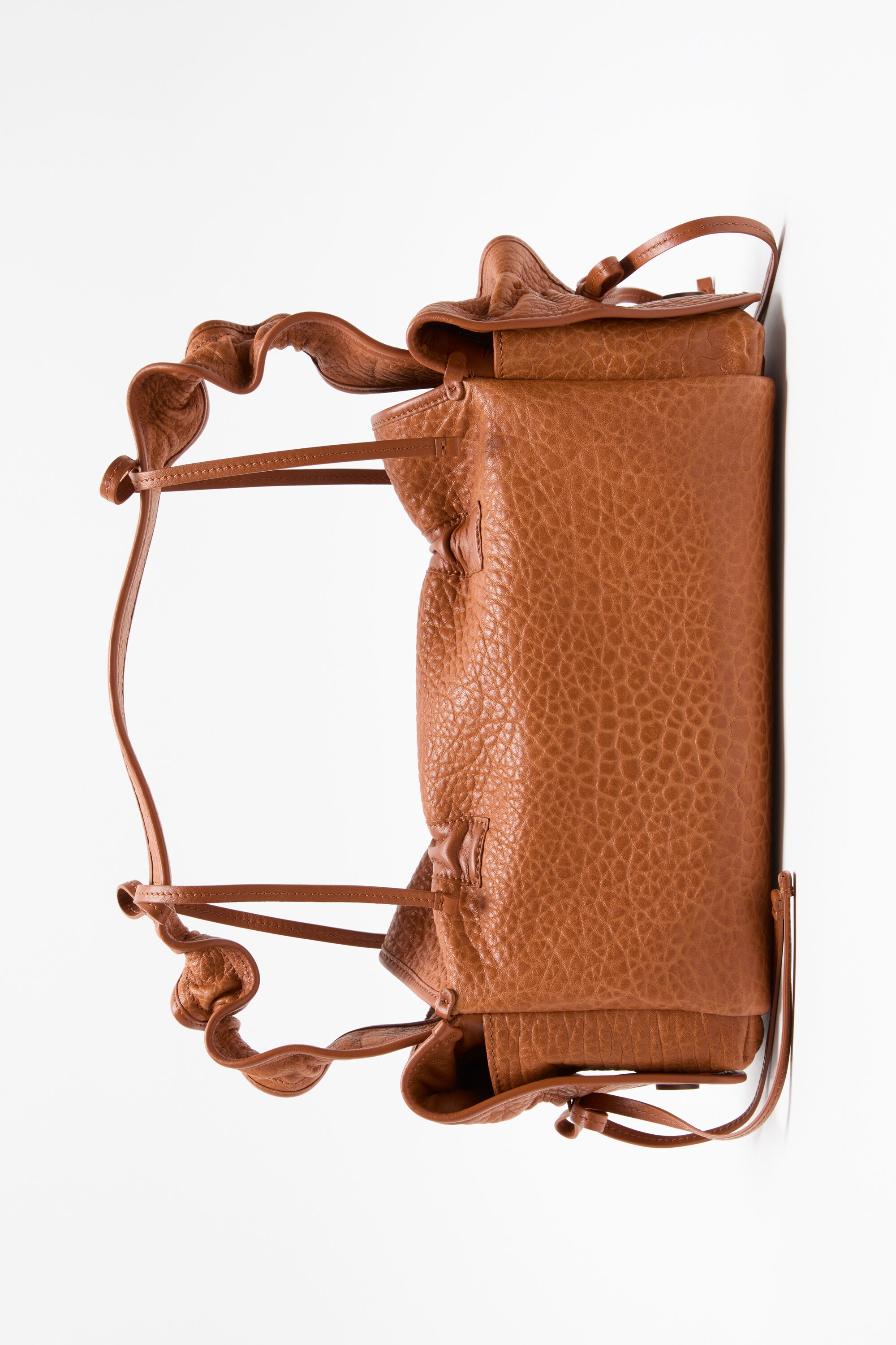 Multipocket grained leather bag - Cognac brown - 3