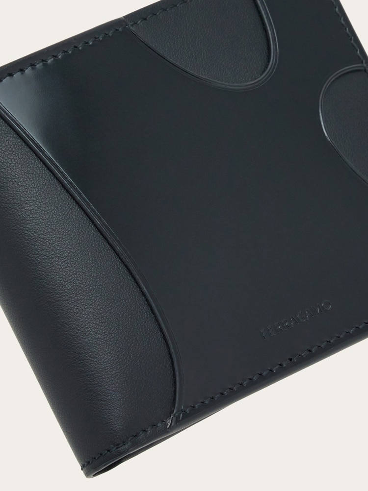 WALLET WITH CUT OUT - 5