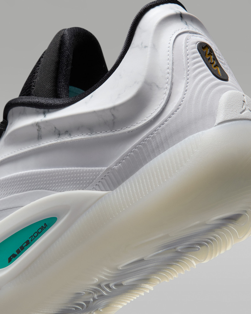 Zion 4 Basketball Shoes 8