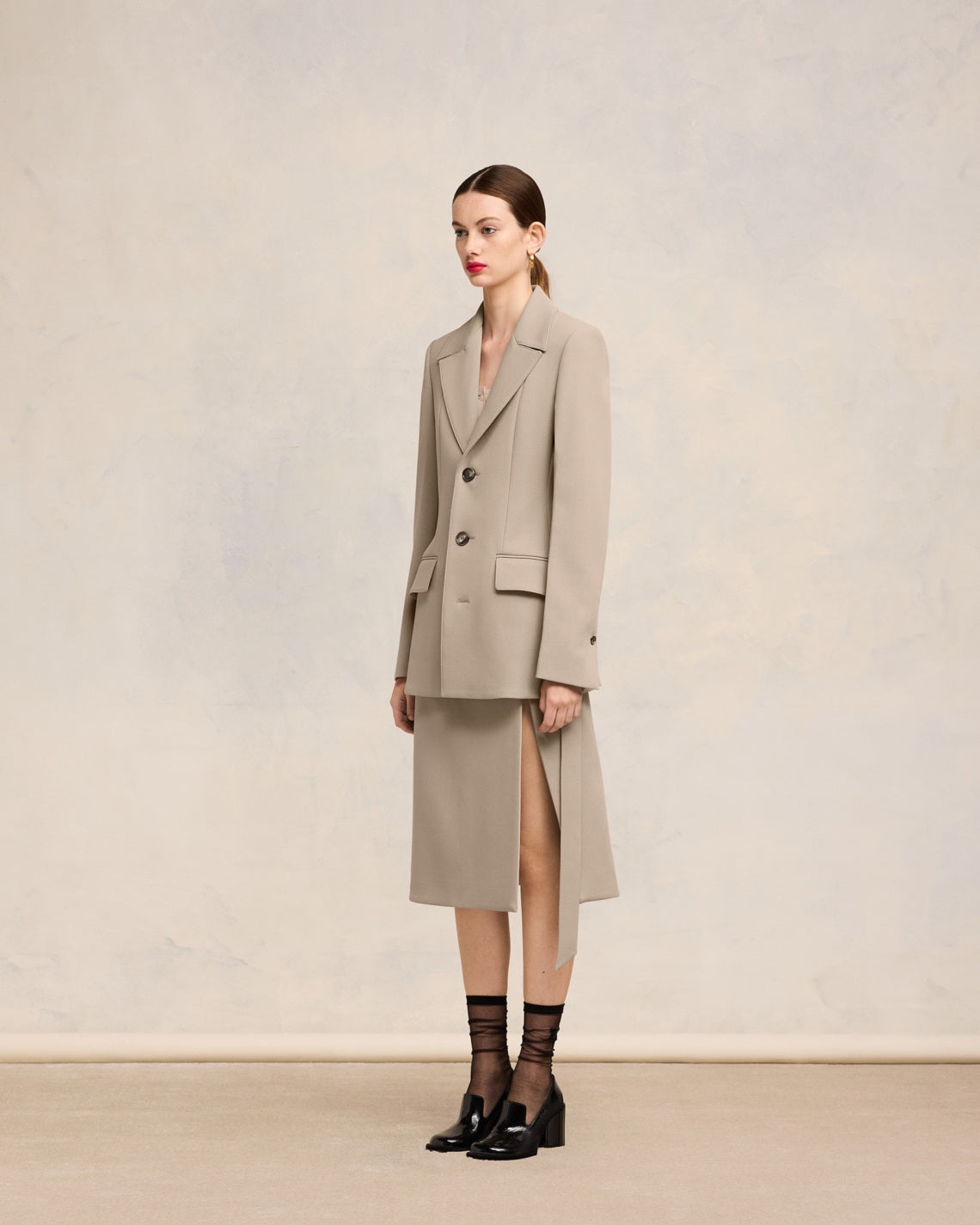 THREE BUTTONS JACKET - 6
