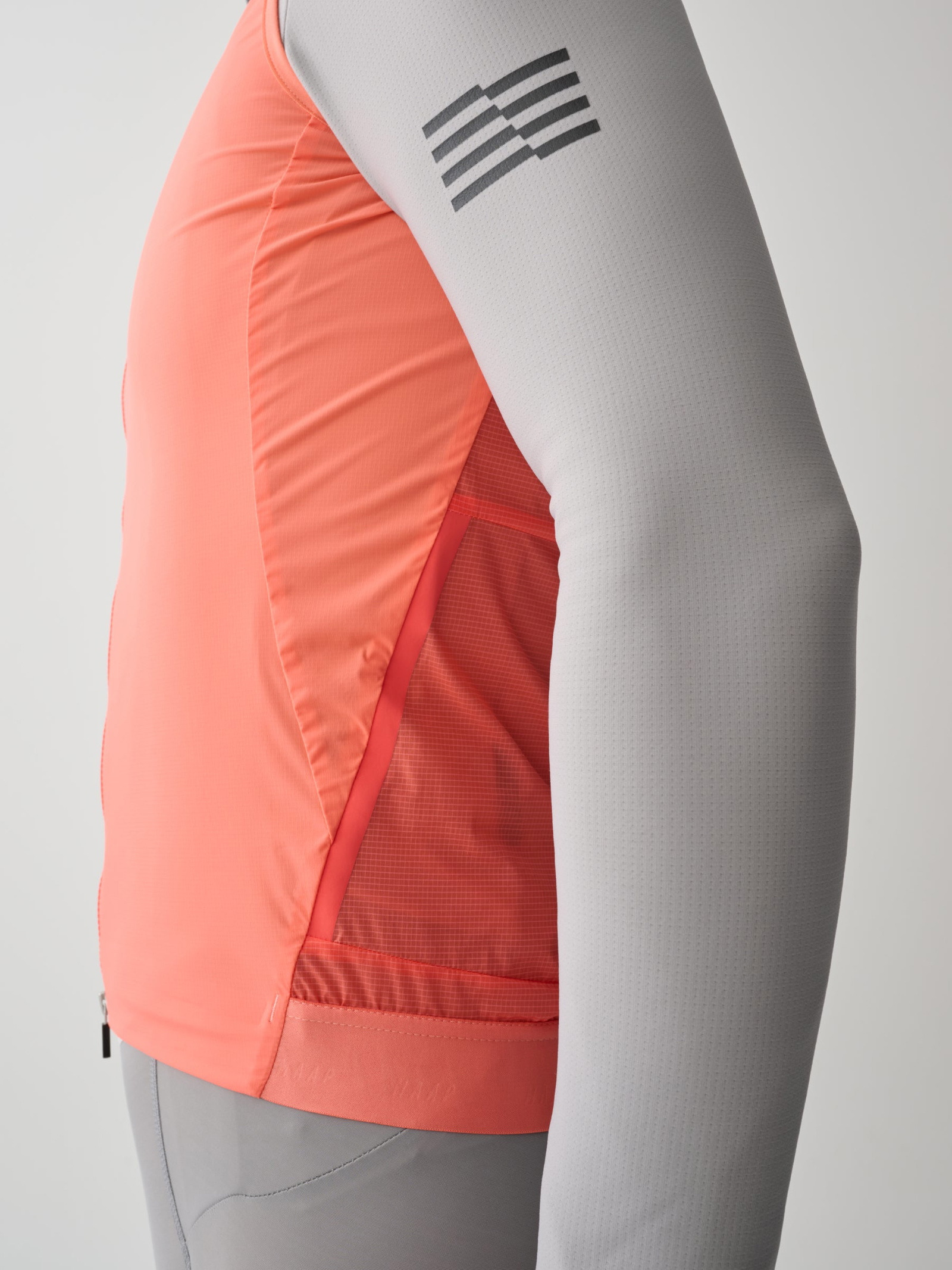 Flow Vest - 8