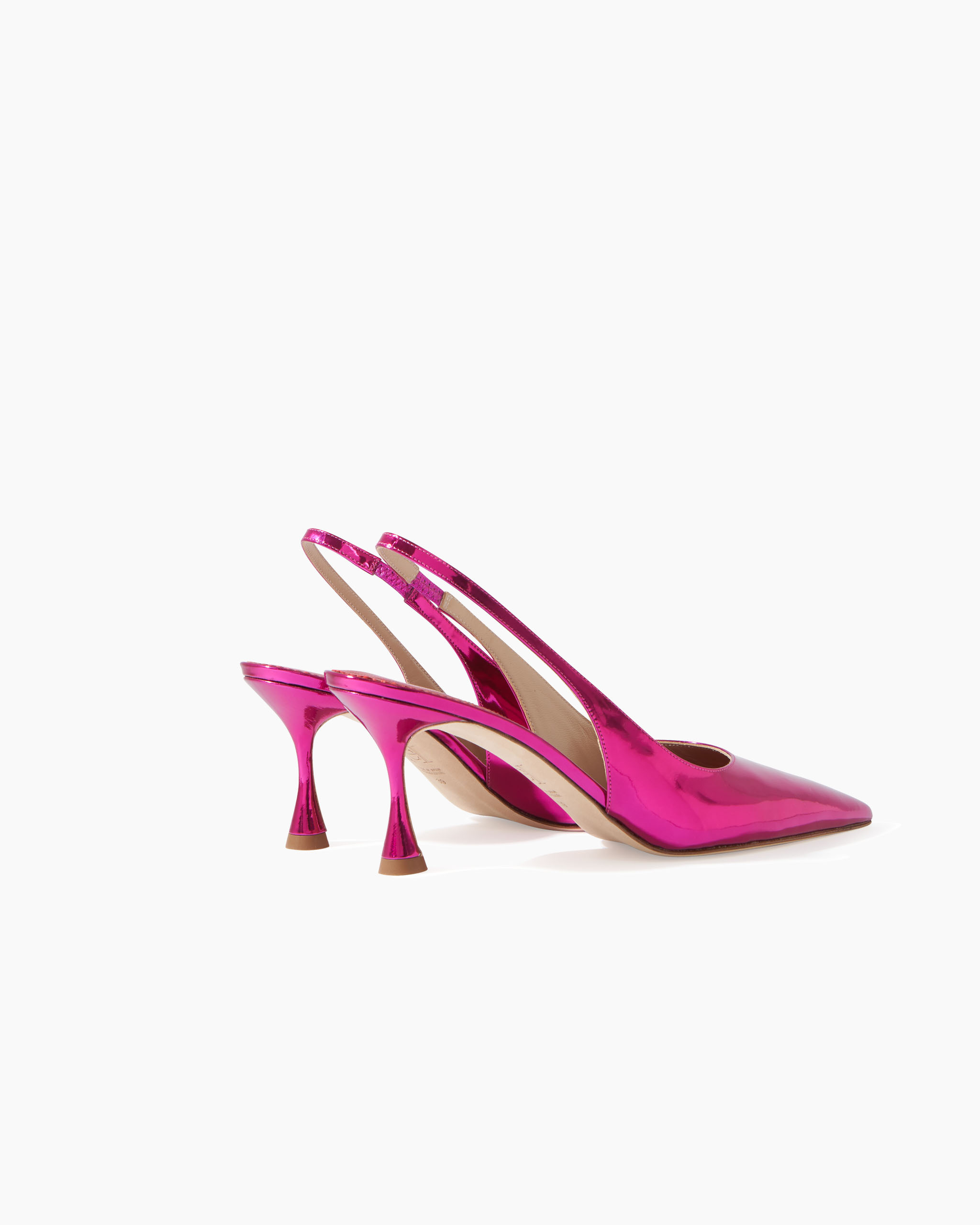 Kitten Heel in Metallic Patent Leather - 4