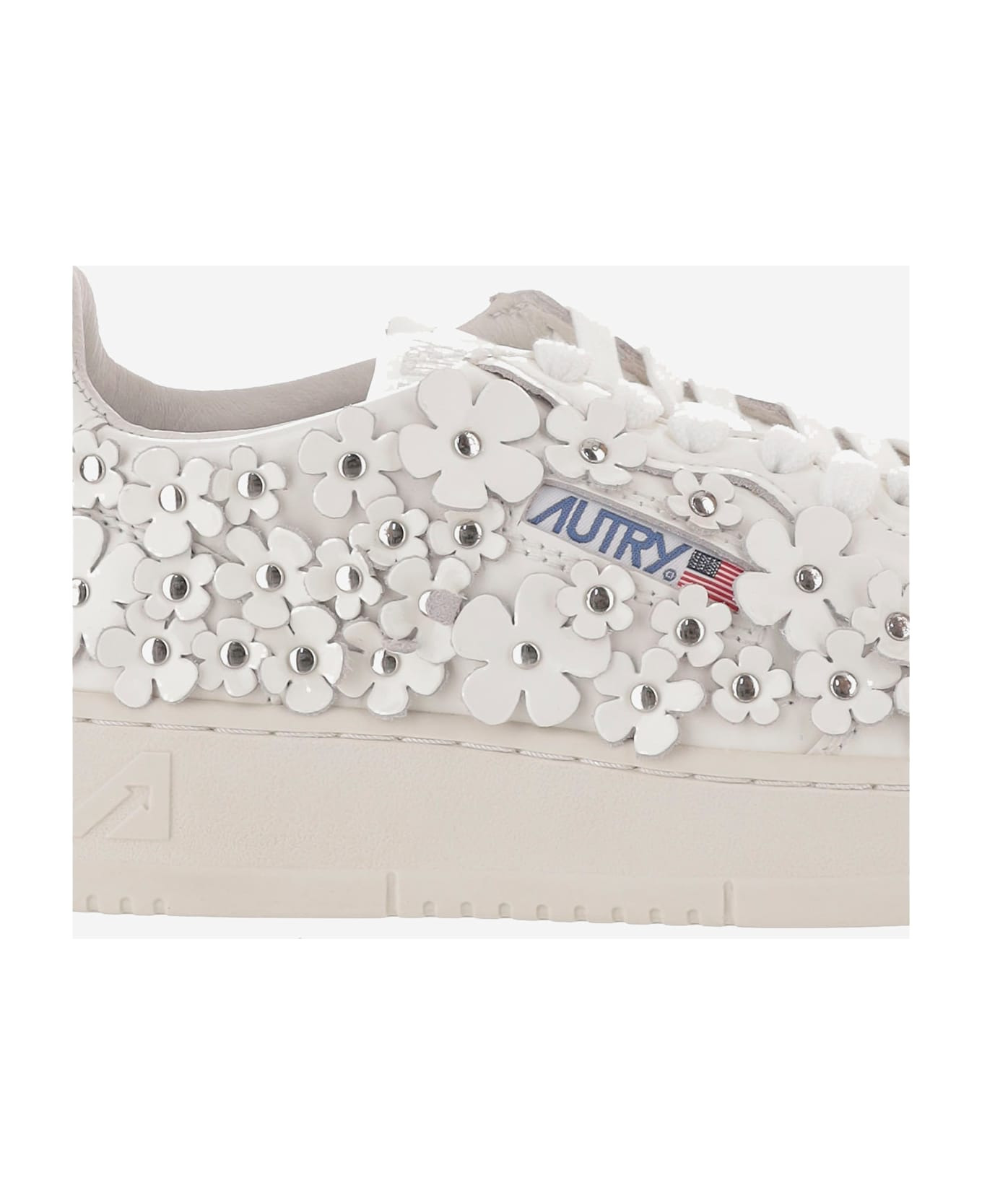Medalist Low Women's Sneakers - 5