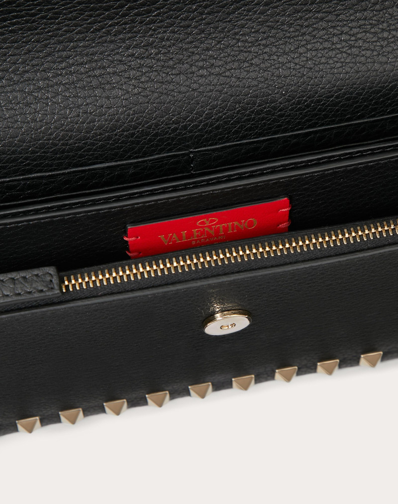 Valentino ROCKSTUD GRAINY CALFSKIN CHAIN POUCH outlook