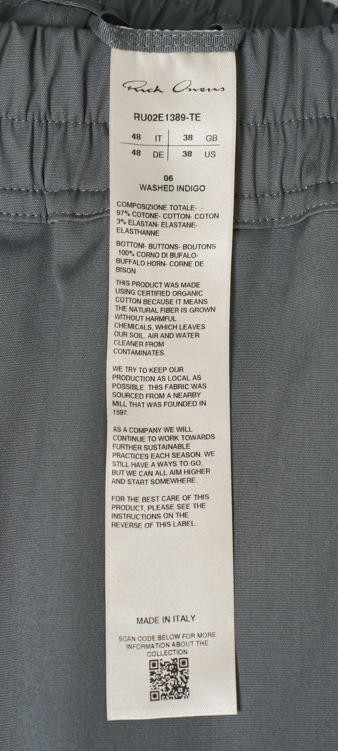 Cargo Pods Heavy Cotton Poplin Shorts - 3