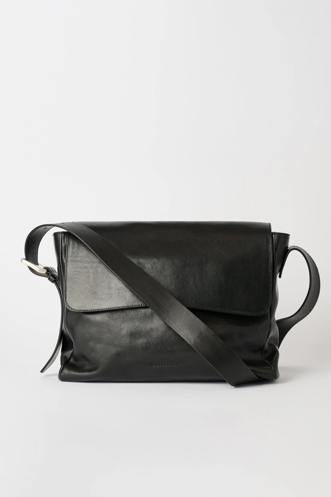 Piston Messenger Tire Black Forever Cowhide - 1