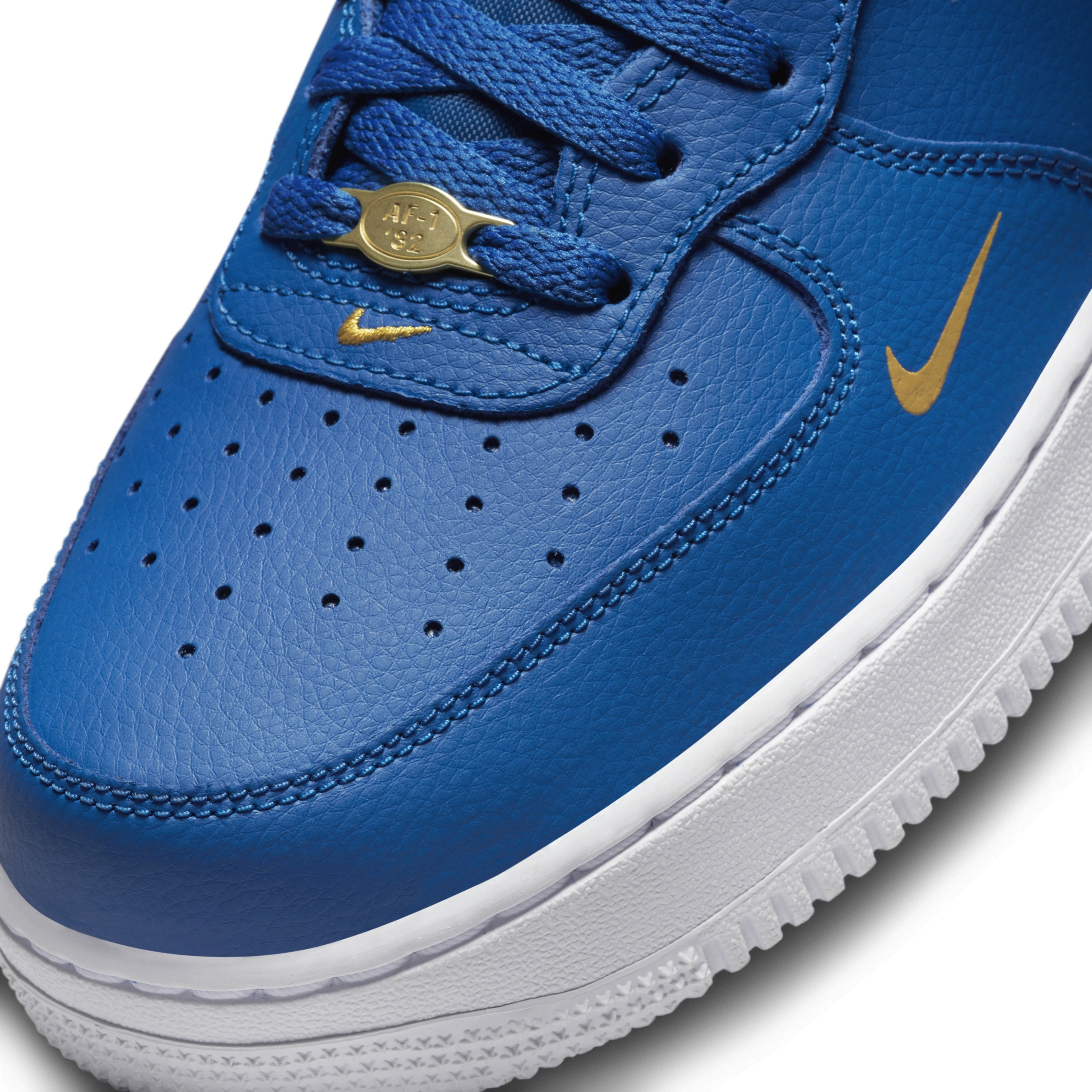 Nike Men's Air Force 1 Mid '07 LV8 Shoes - 7