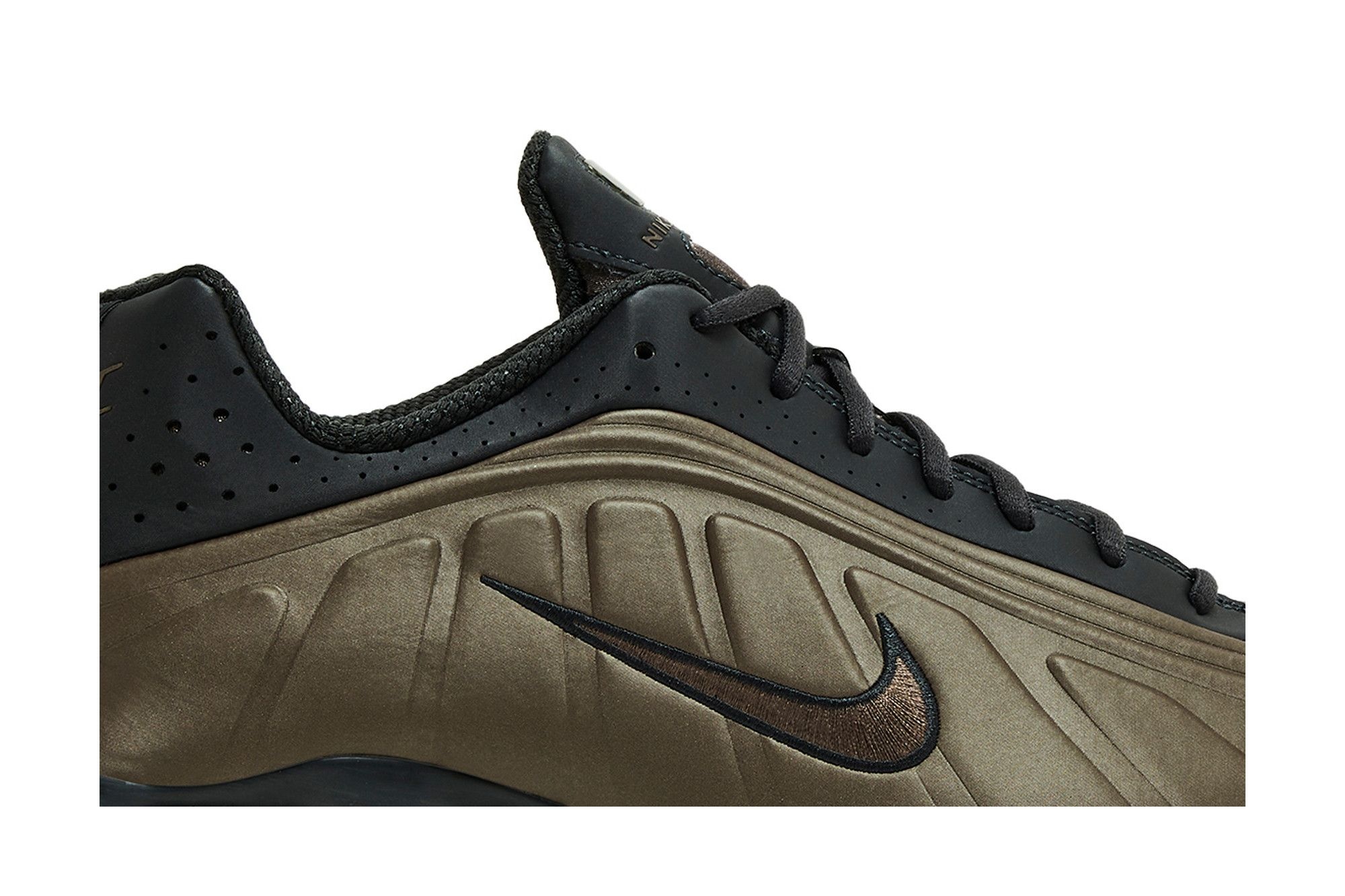 Wmns Shox R4 'Off Noir Ironstone' - 2