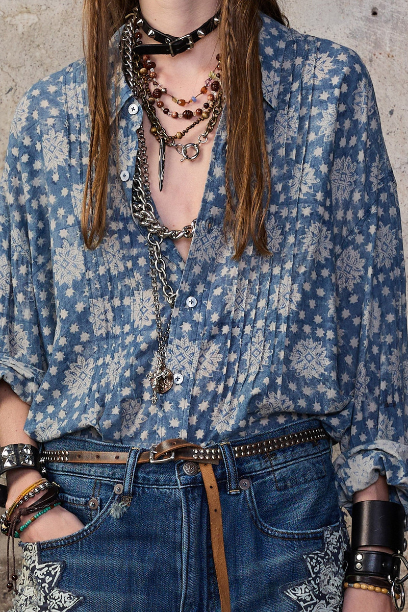 PINTUCK DROP NECK SHIRT 3