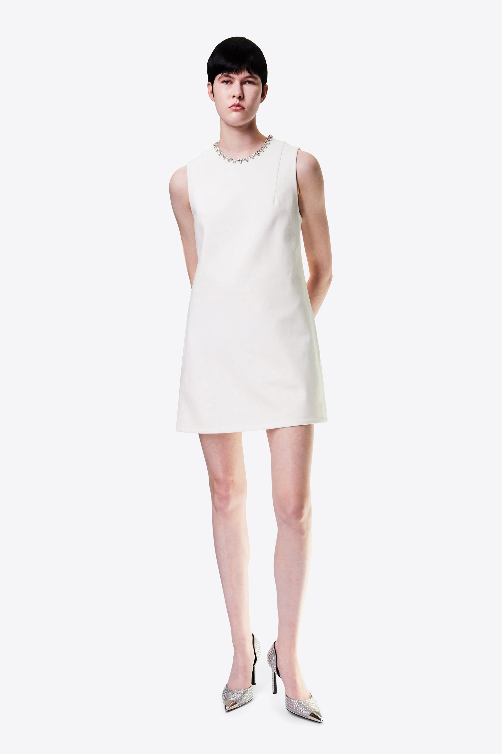 CRYSTAL HEART BACK DRESS - 3